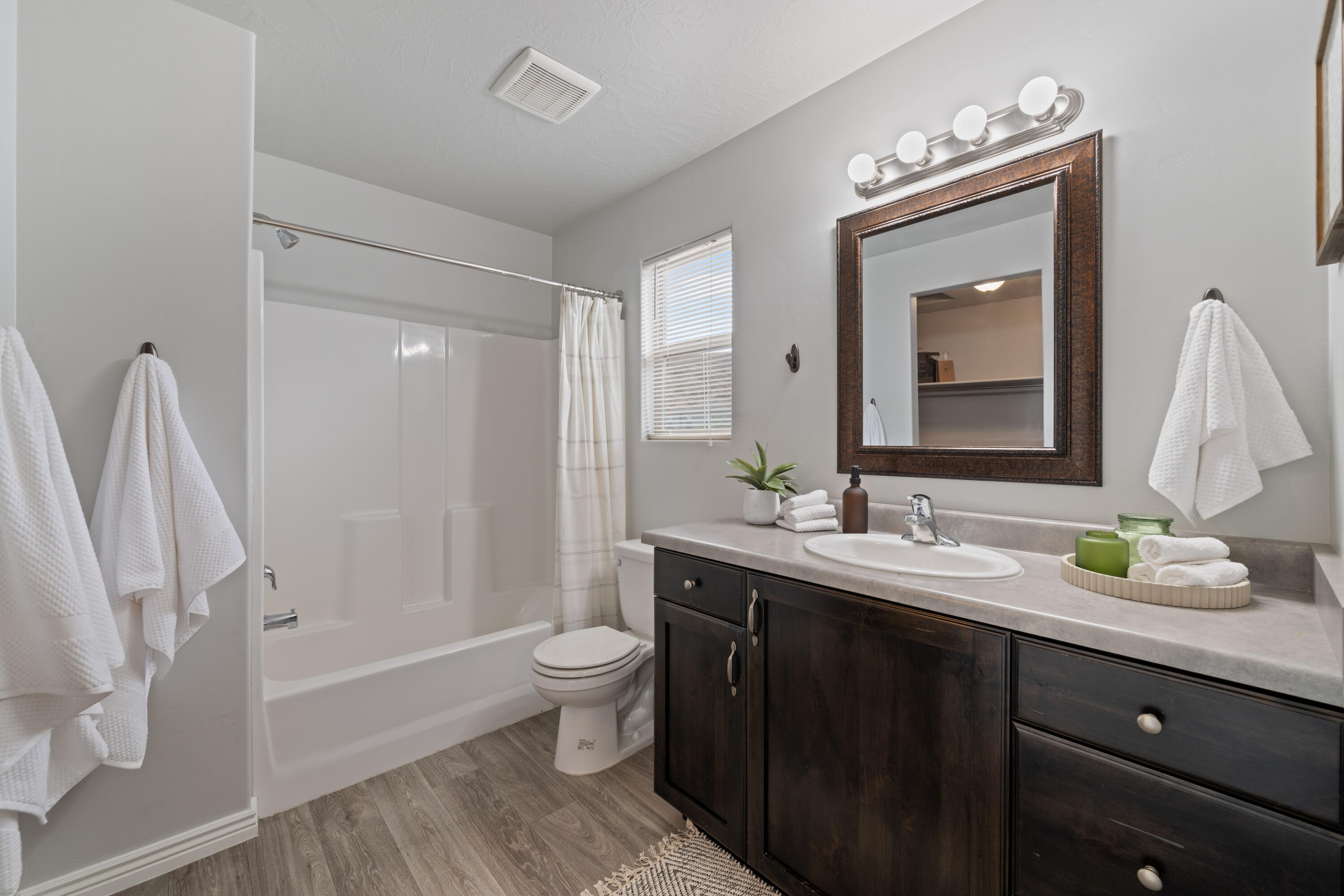 3247 S Relic Ridge DR