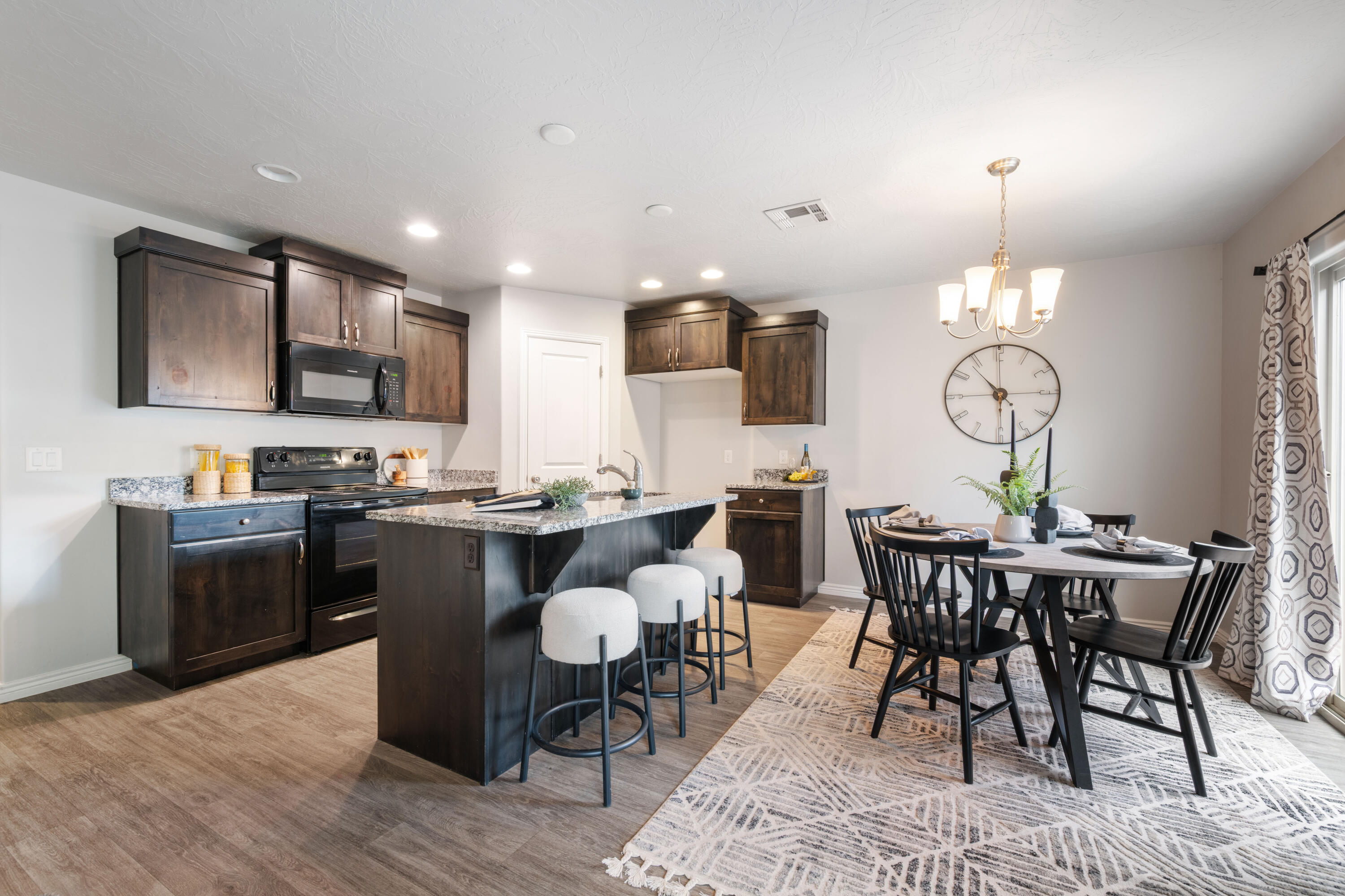 3247 S Relic Ridge DR