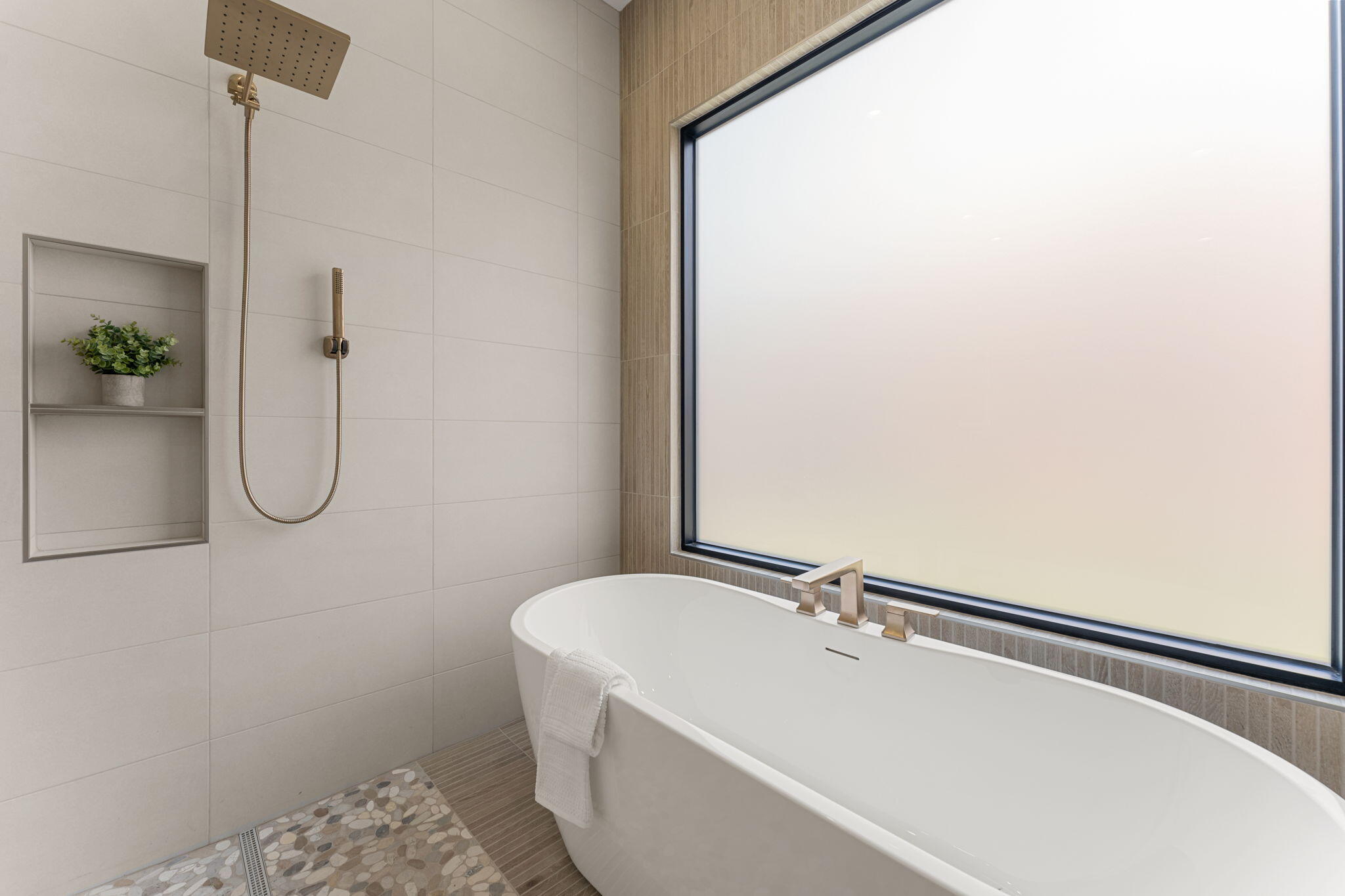 2871 E View Pointe DR