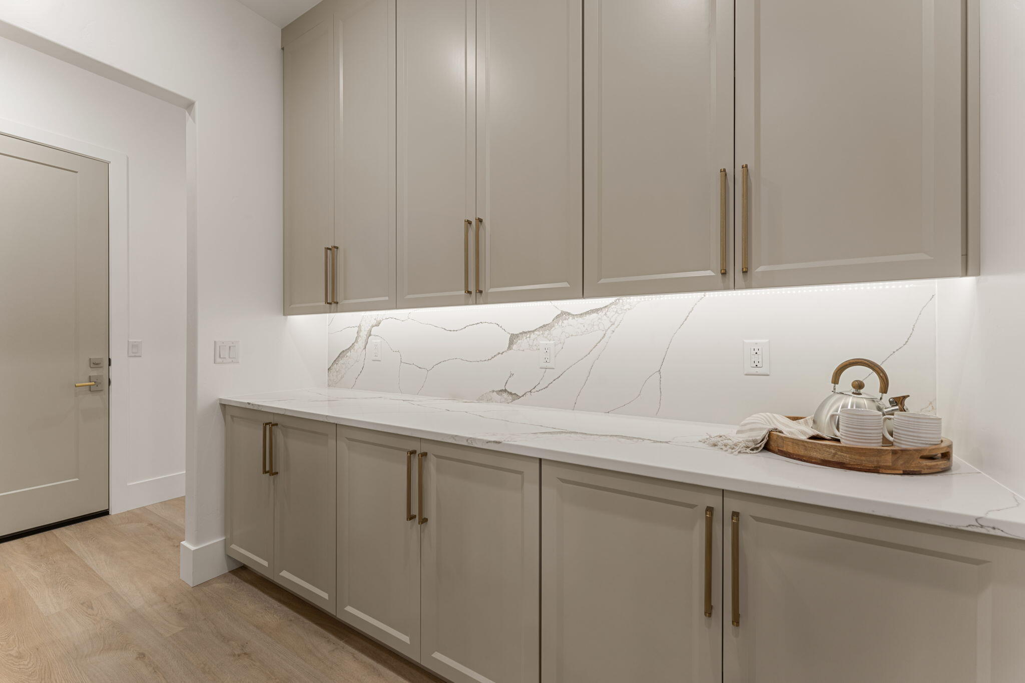 2871 E View Pointe DR