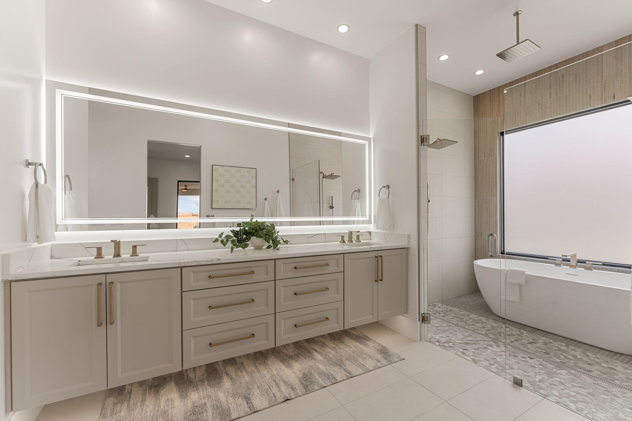 2871 E View Pointe DR