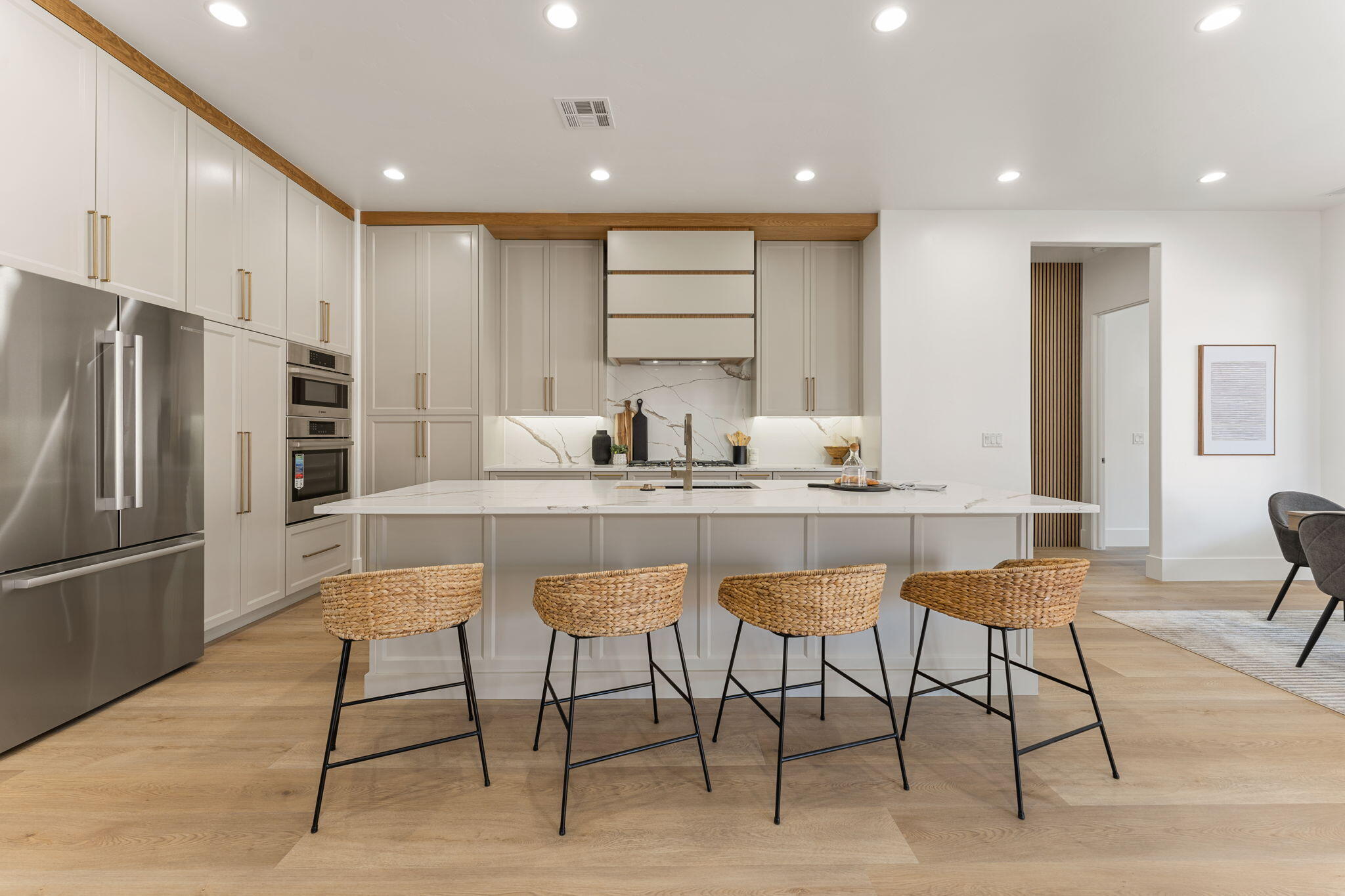 2871 E View Pointe DR