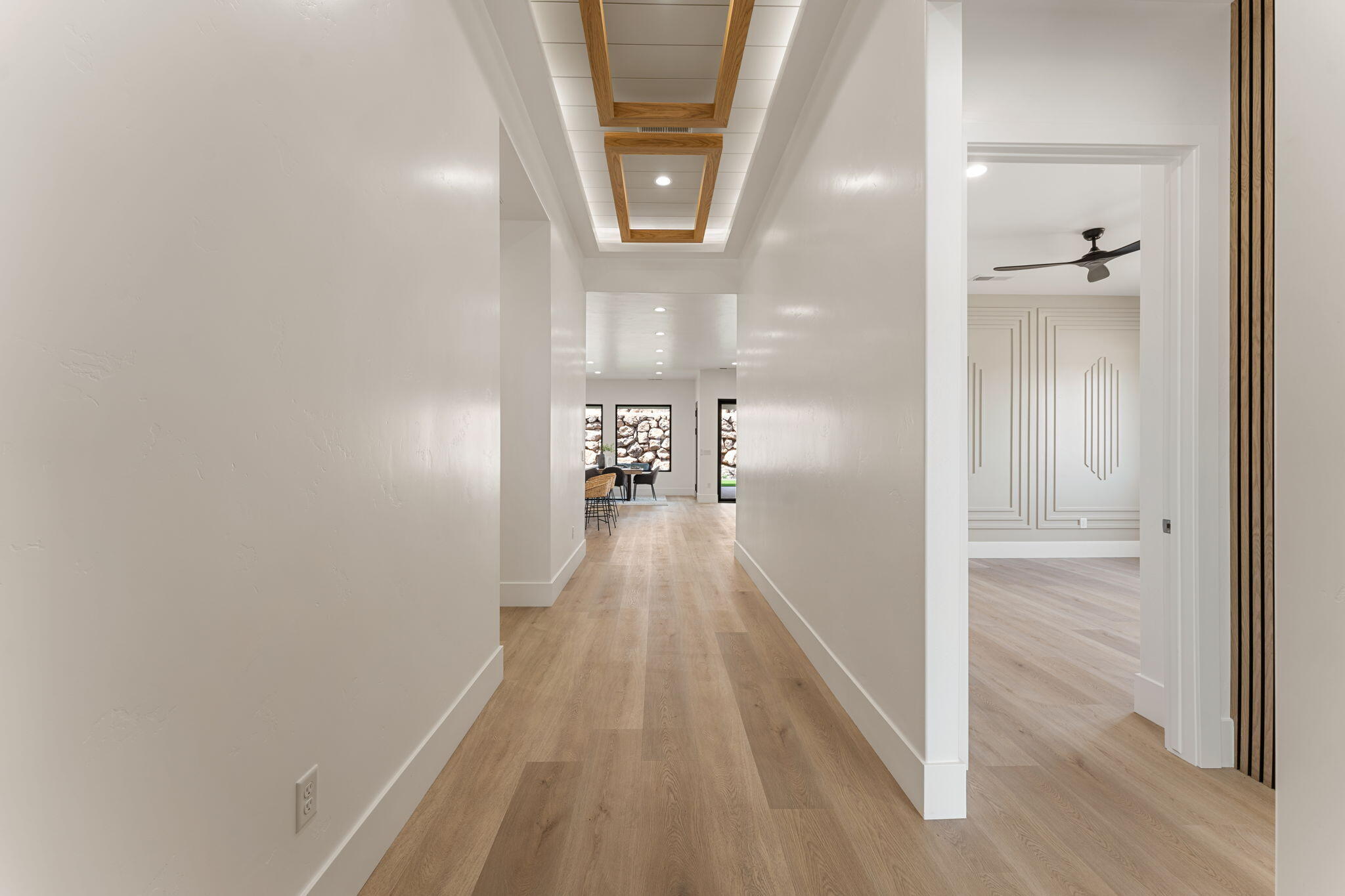 2871 E View Pointe DR