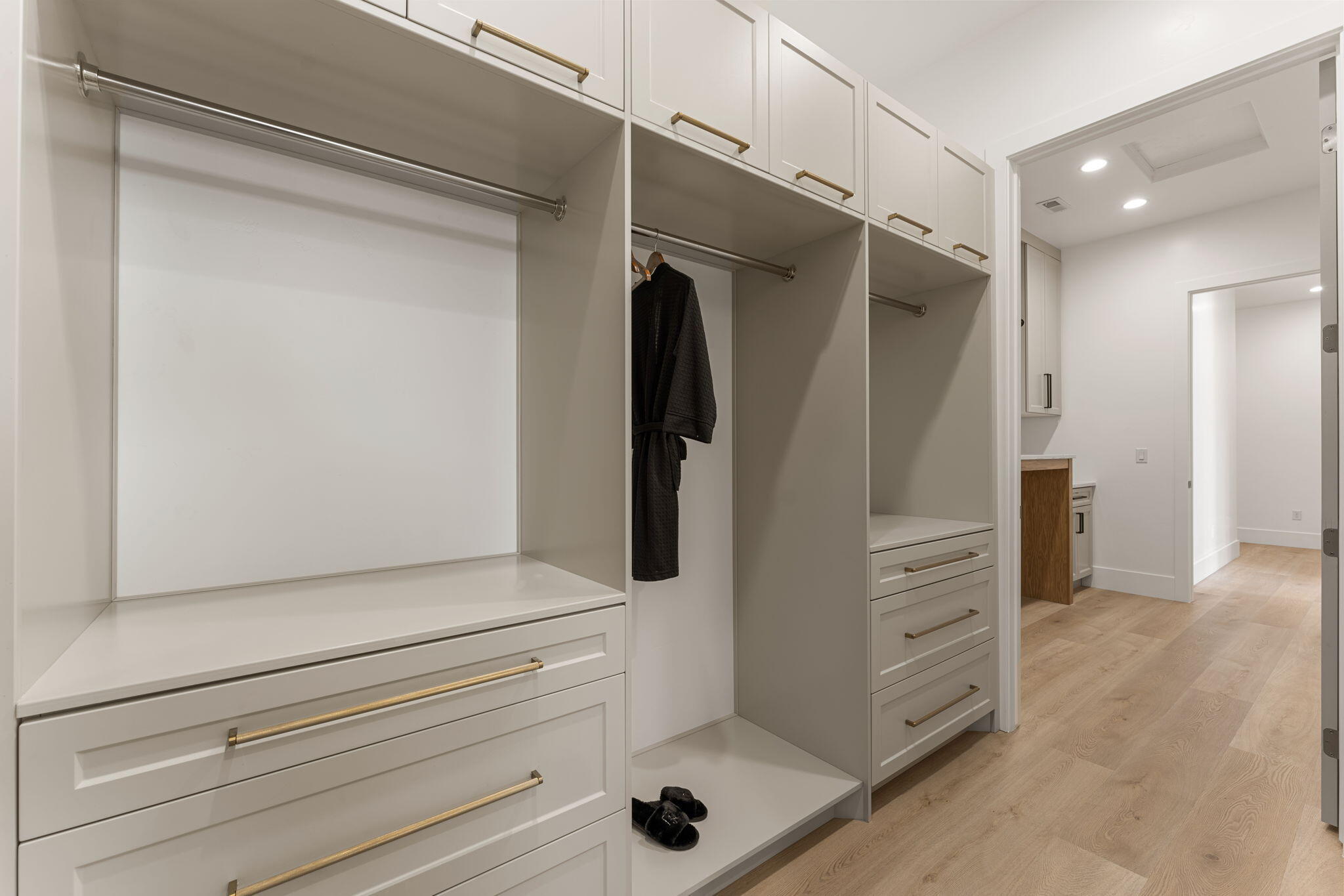 2871 E View Pointe DR