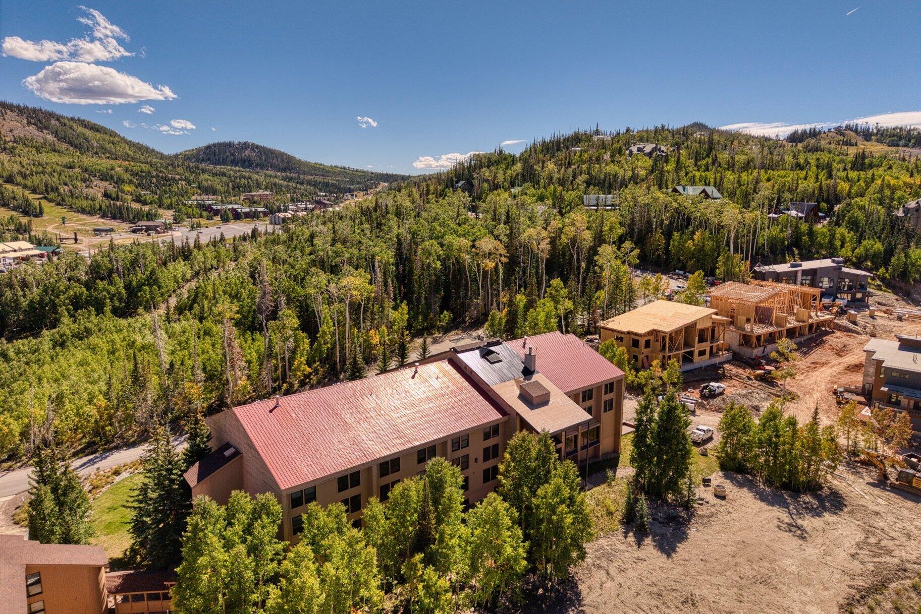 150 W Ridge View ST Unit: 128