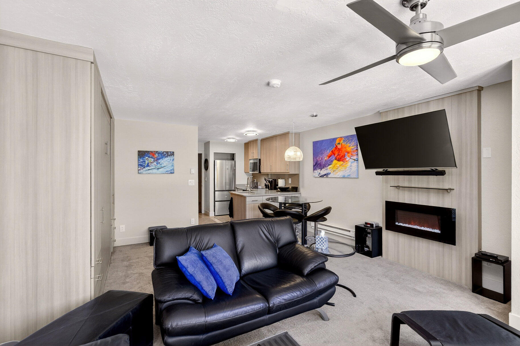 150 W Ridge View ST Unit: 128