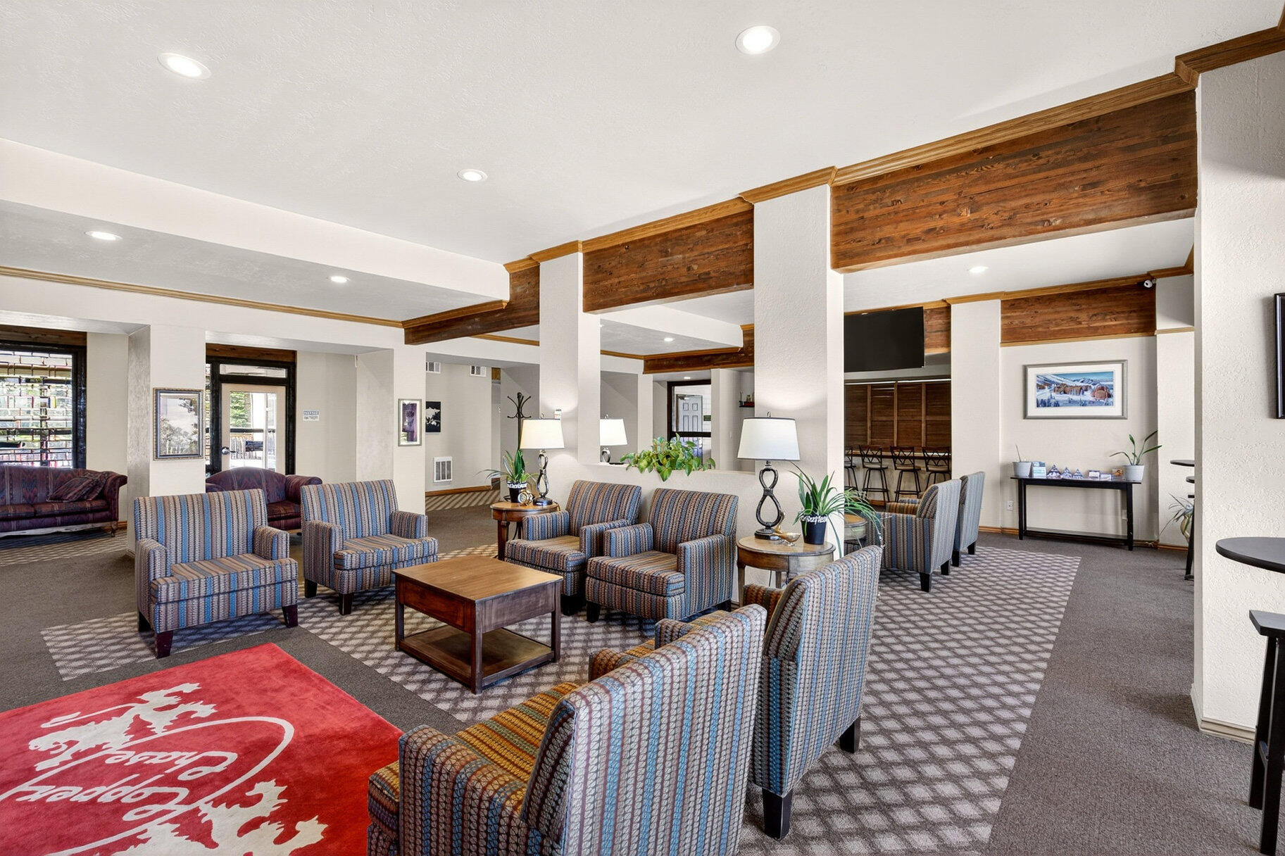 150 W Ridge View ST Unit: 128