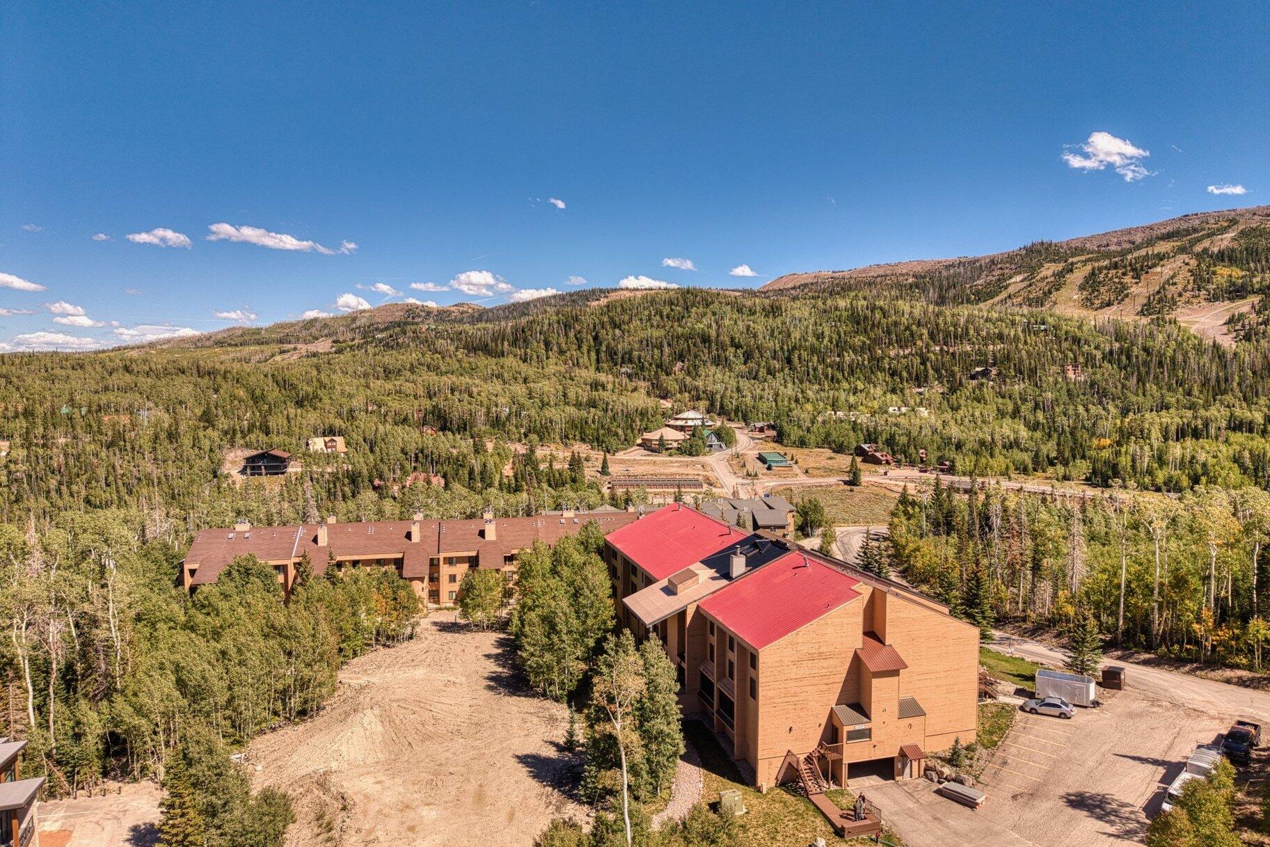 150 W Ridge View ST Unit: 128