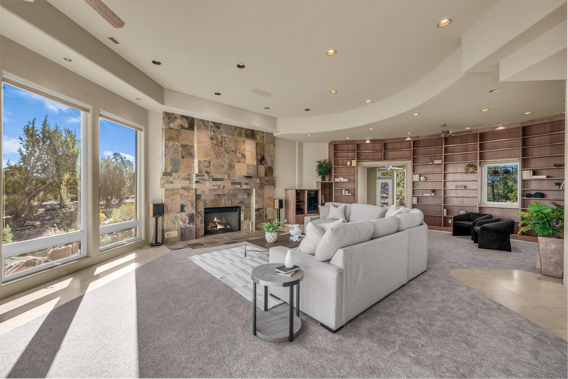 622 N Pinion Hills DR