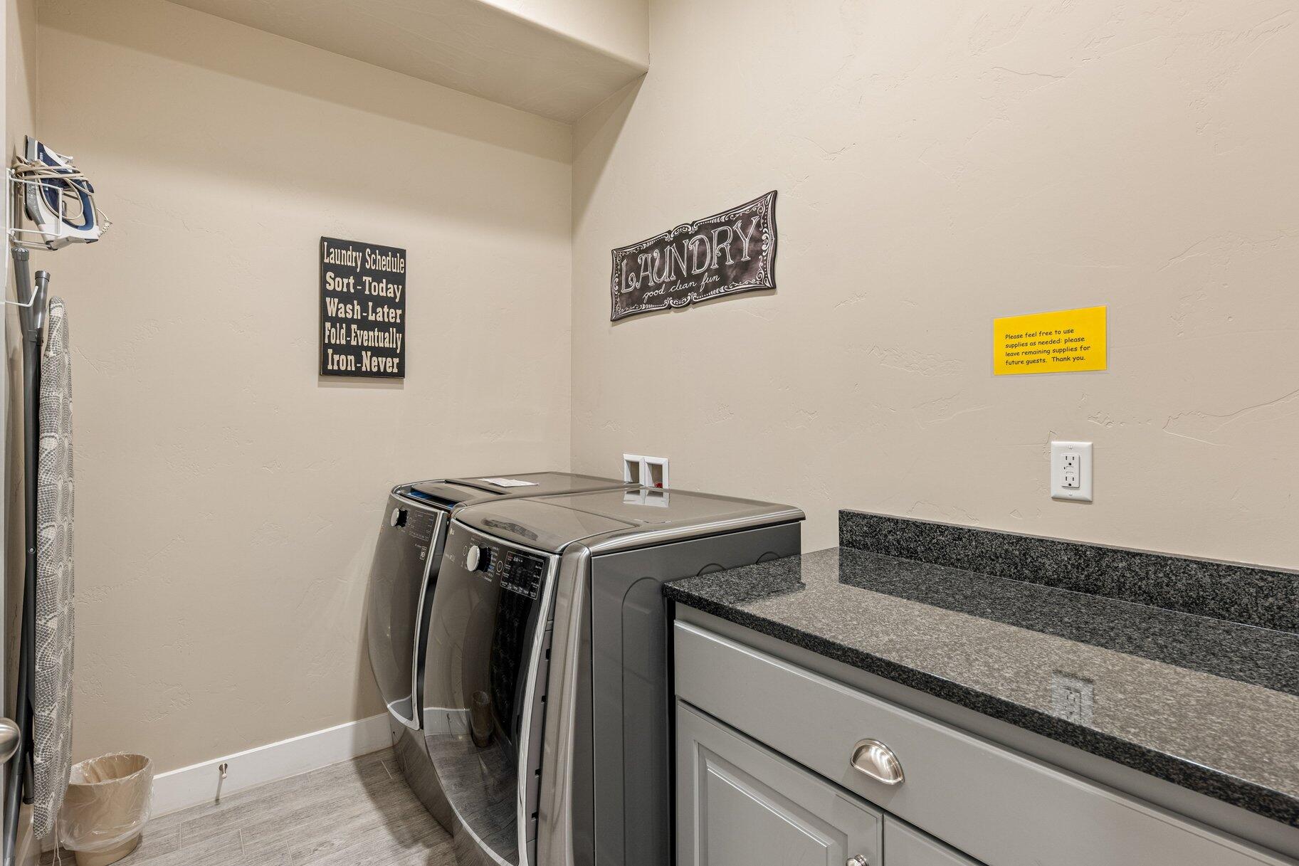 2111 N Coral Ridge DR 17C