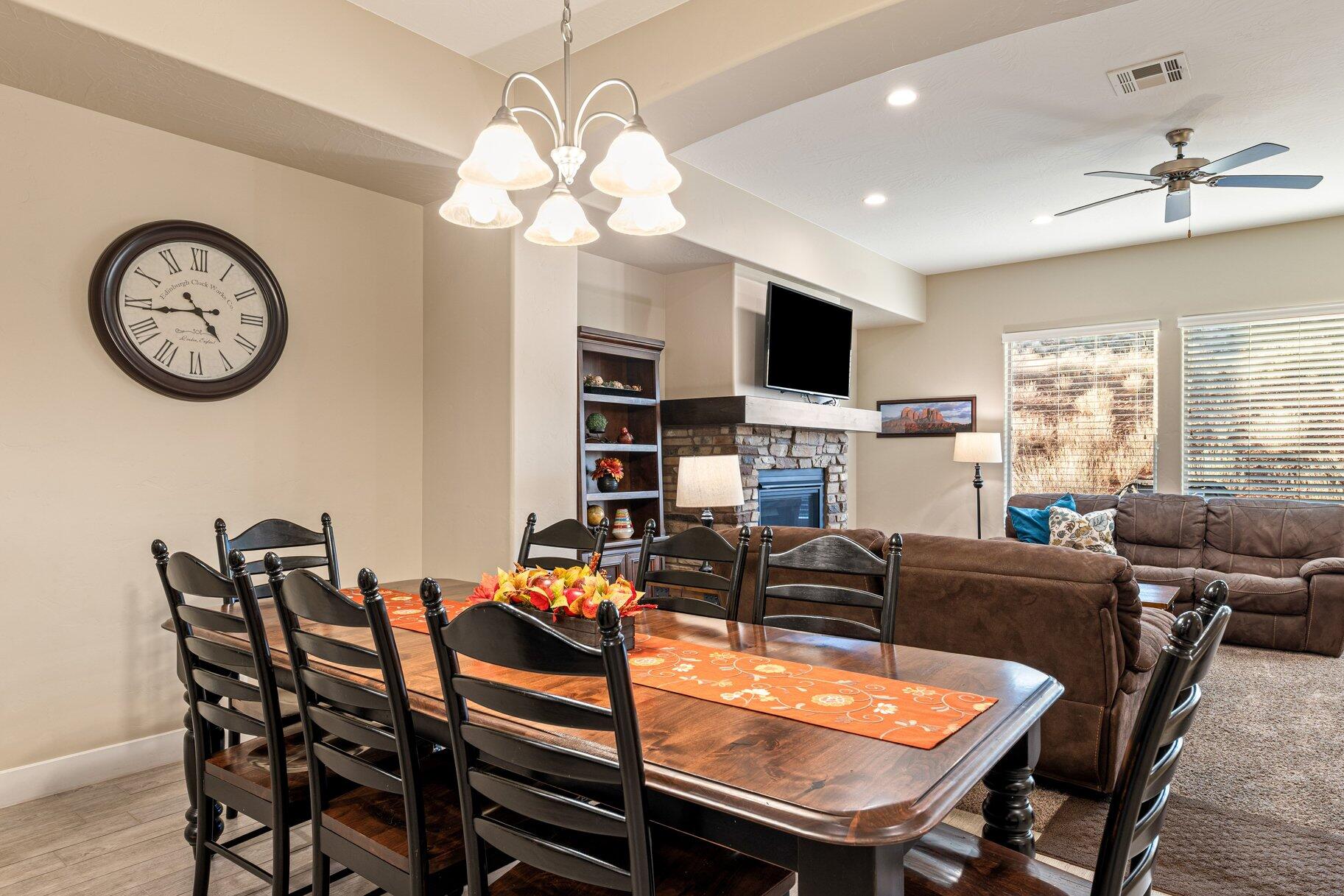 2111 N Coral Ridge DR 17C