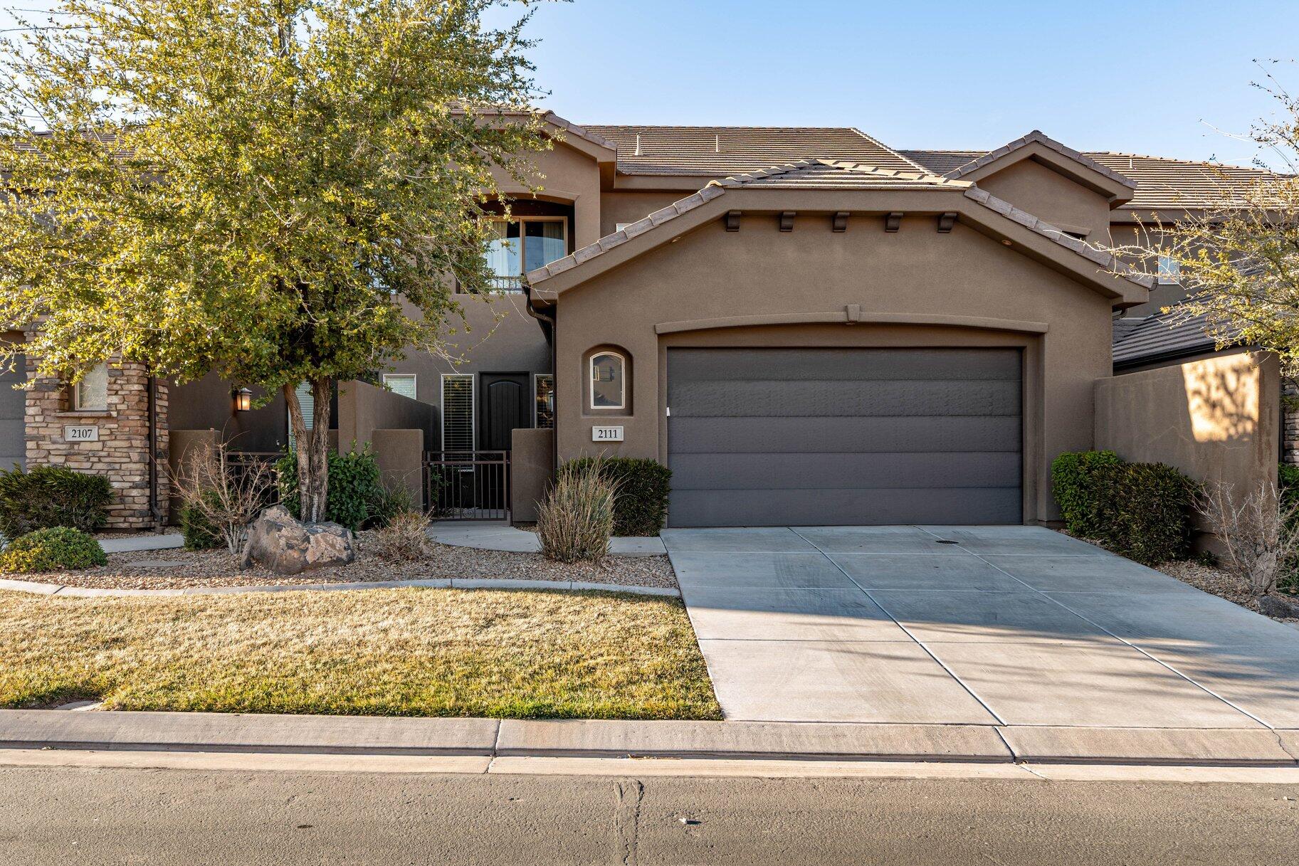 2111 N Coral Ridge DR 17C