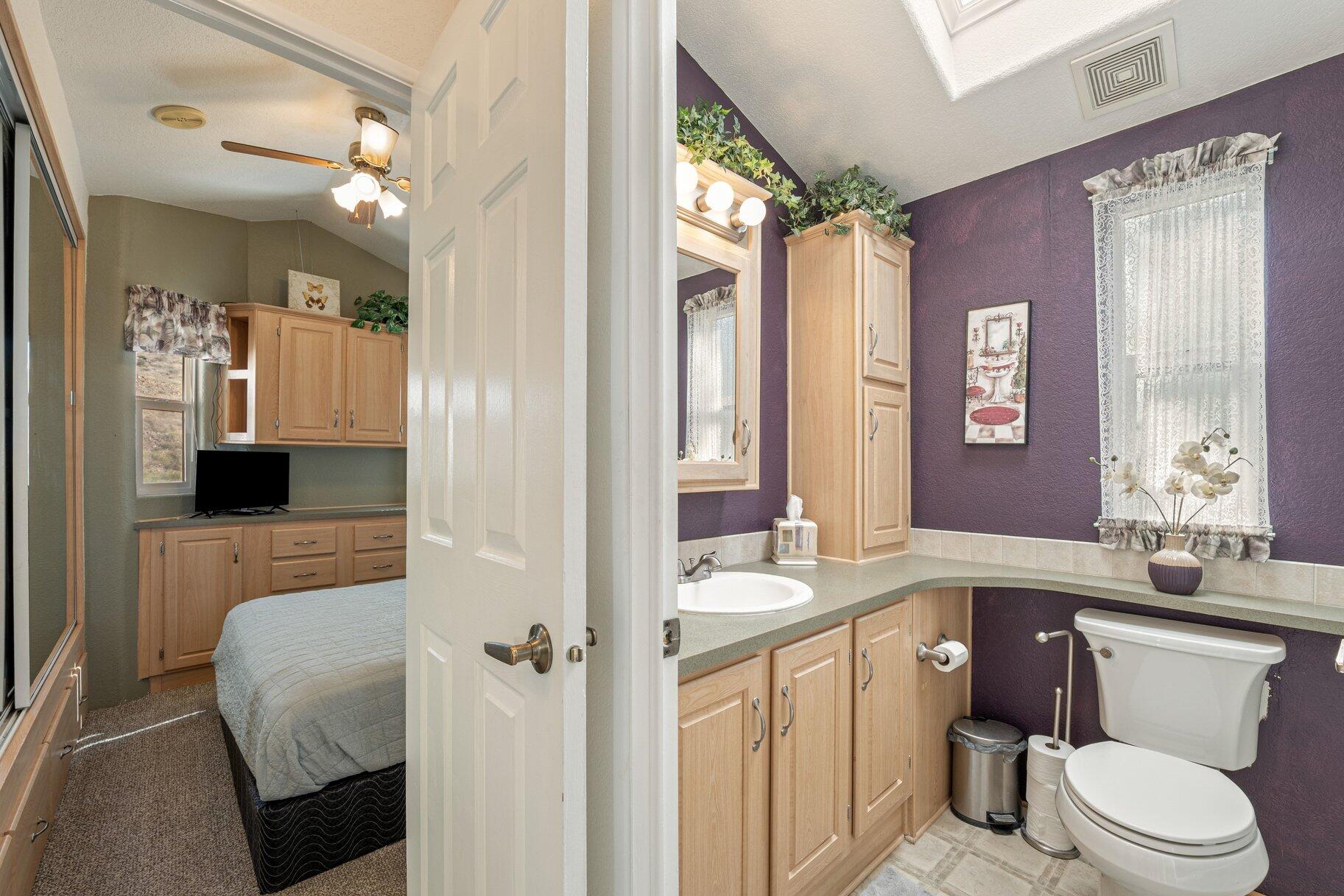 448 E Telegraph ST 70