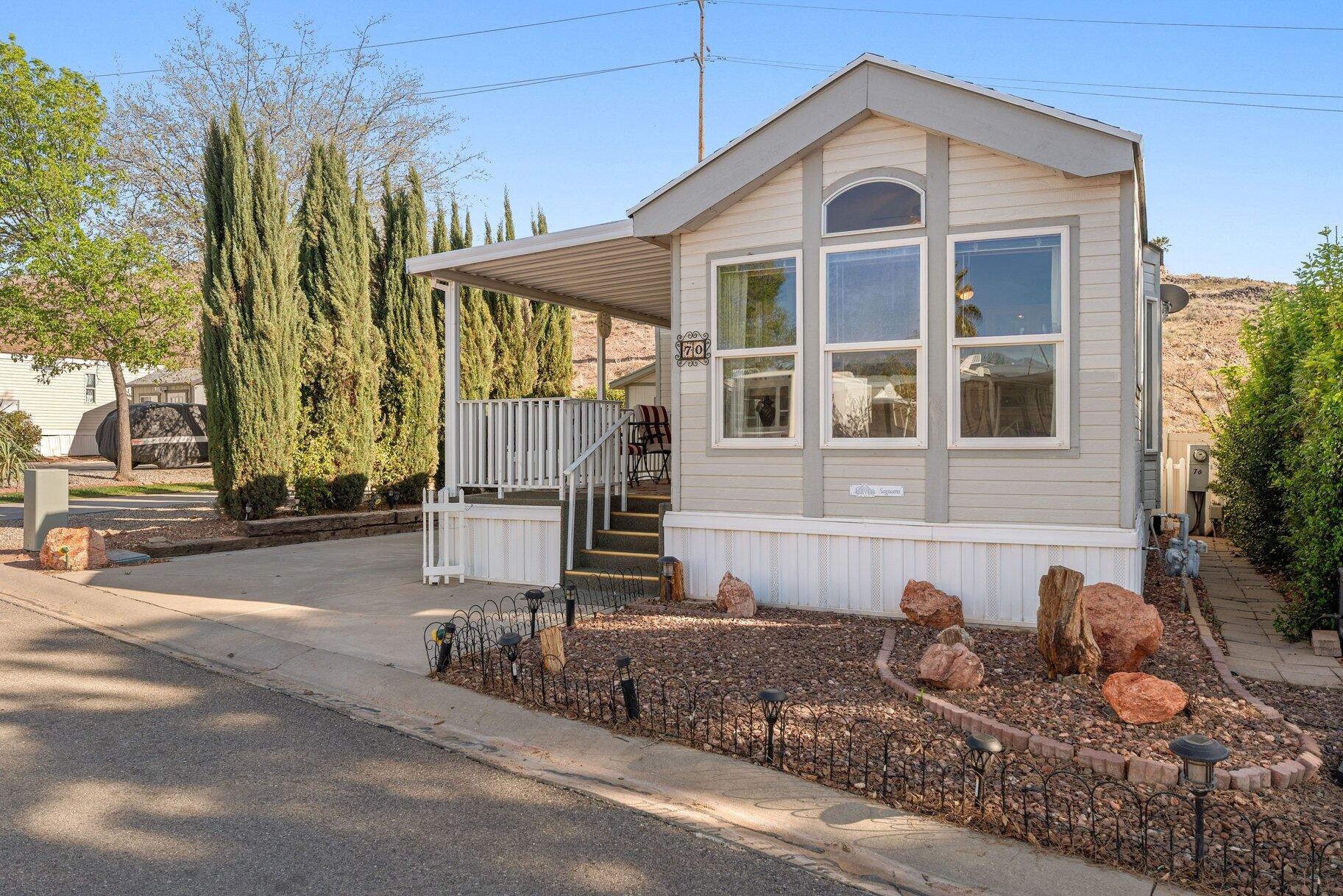 448 E Telegraph ST 70