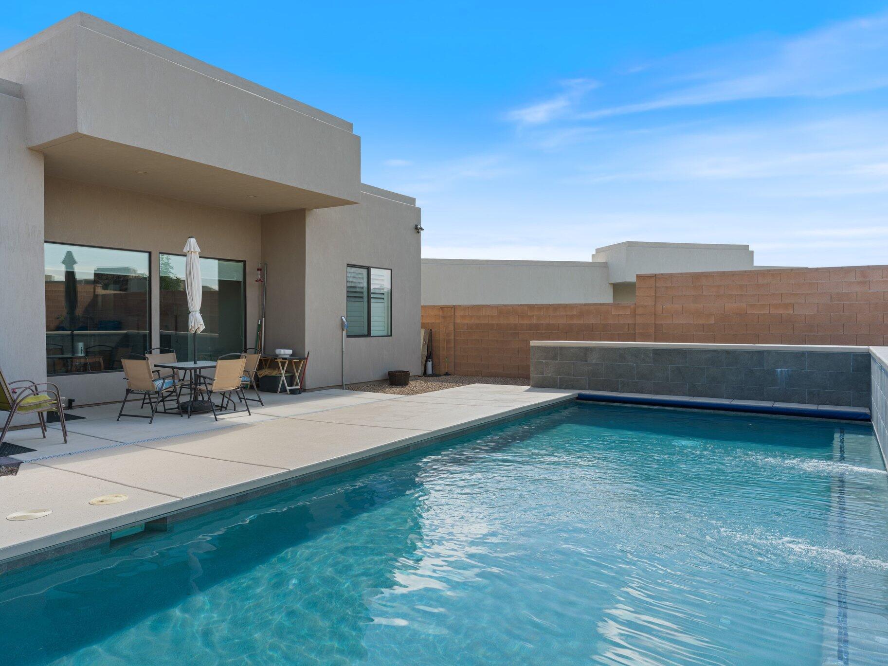 1544 W Firepit Knoll DR