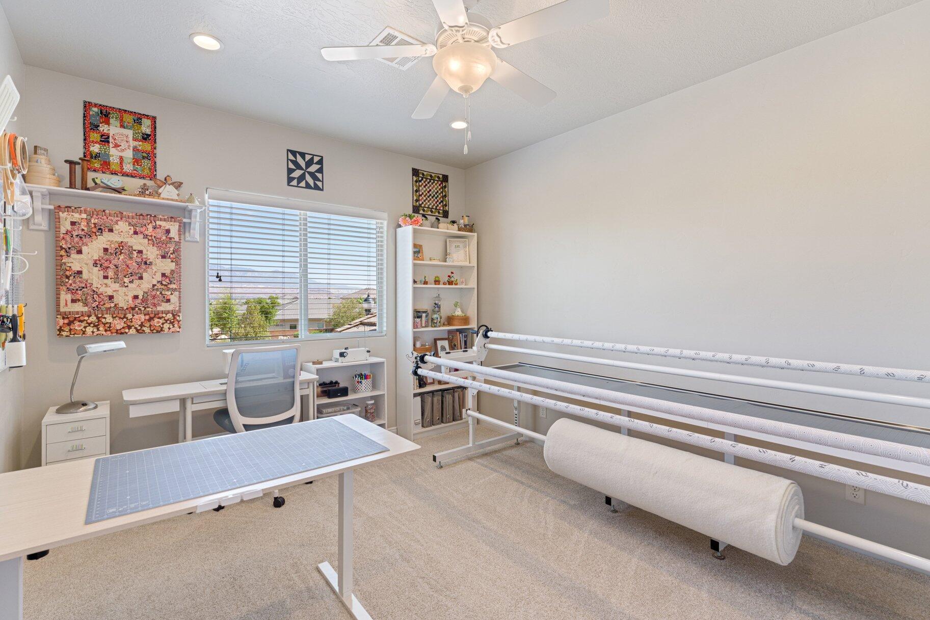 3270 S Lauralwood CIR