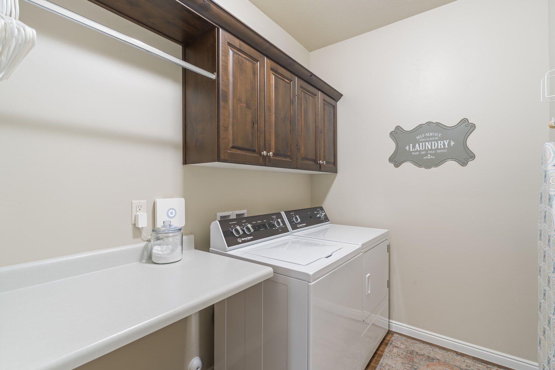 3270 S Lauralwood CIR