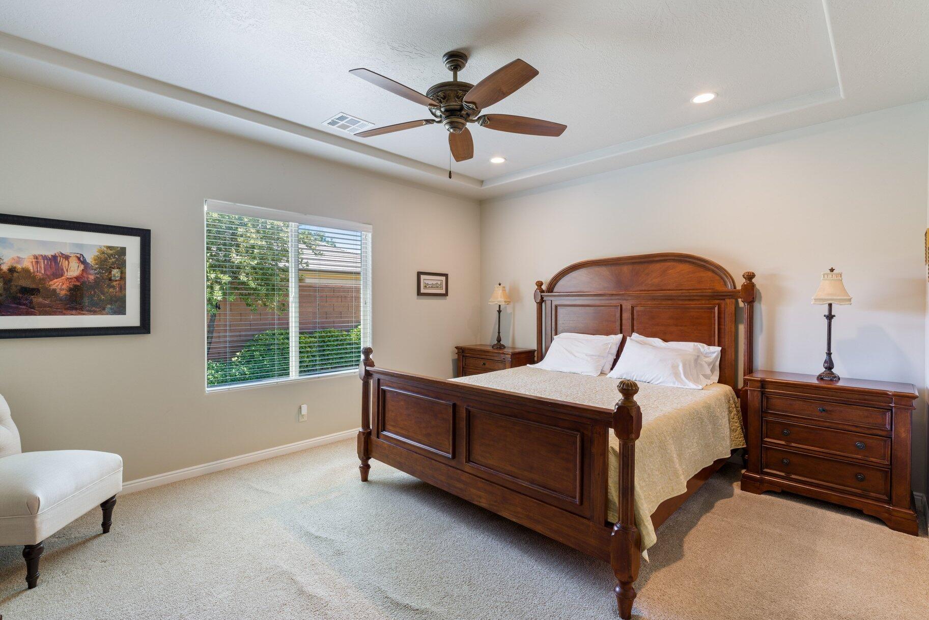 3270 S Lauralwood CIR