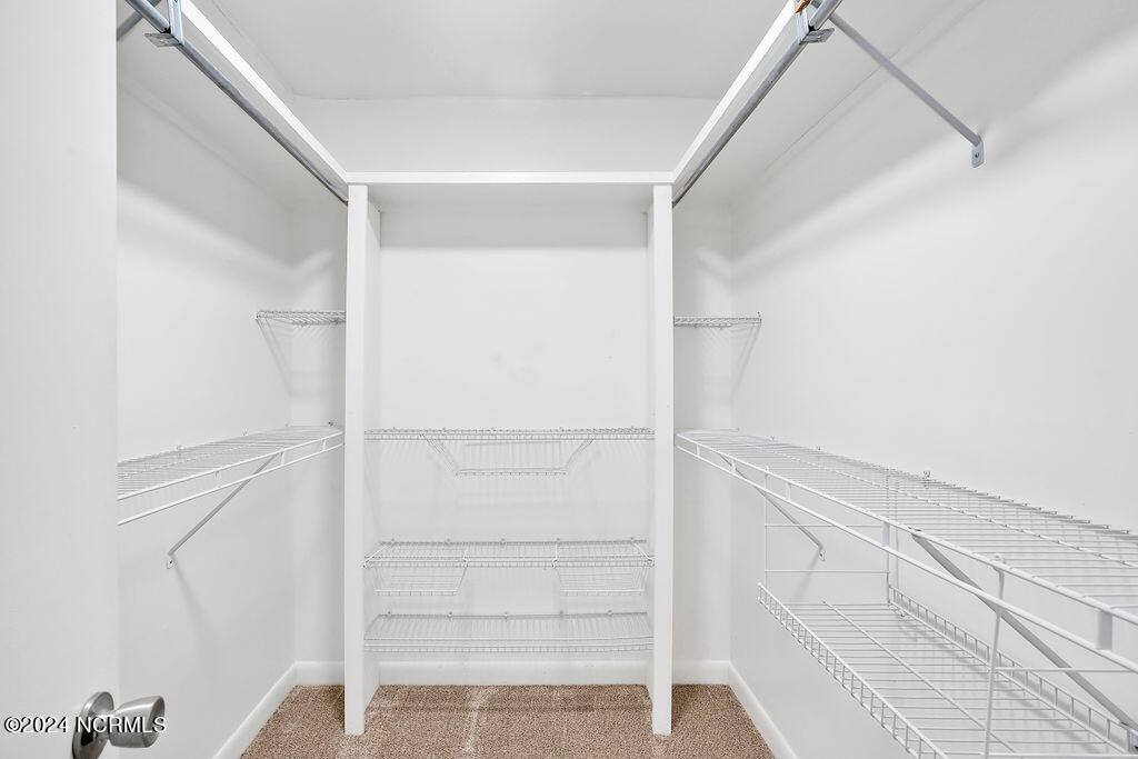 605 & 601 George Ii Hwy Highway