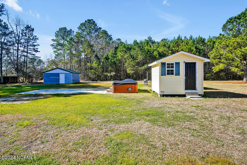 605 & 601 George Ii Hwy Highway