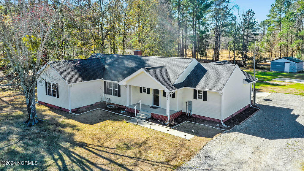 605 & 601 George Ii Hwy Highway