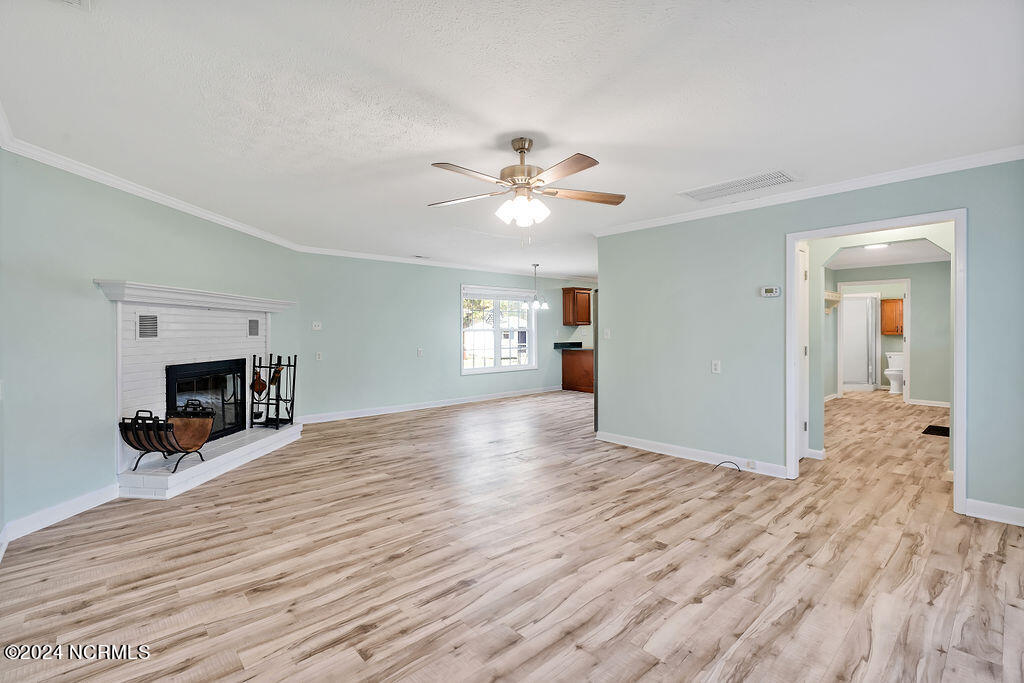 605 & 601 George Ii Hwy Highway