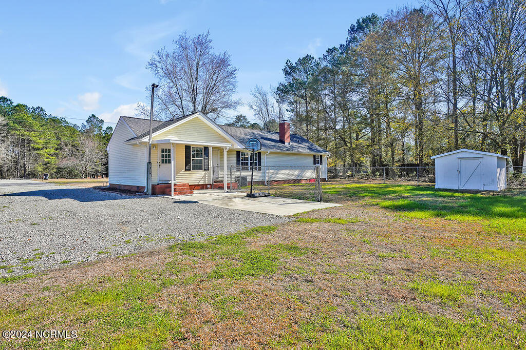 605 & 601 George Ii Hwy Highway