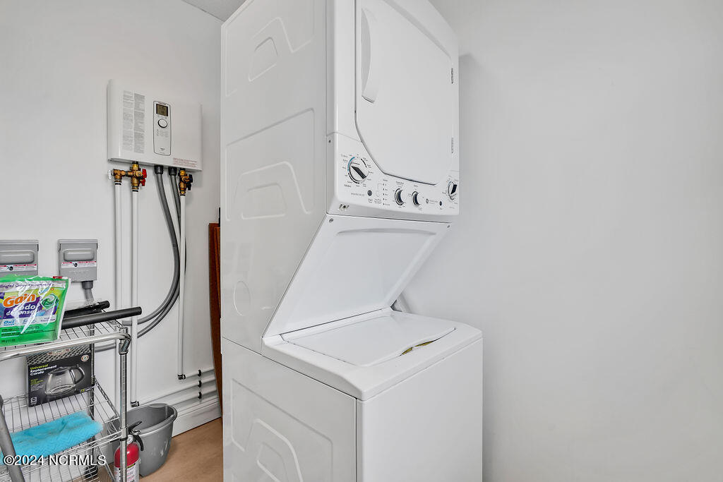 5203 E Pelican Drive