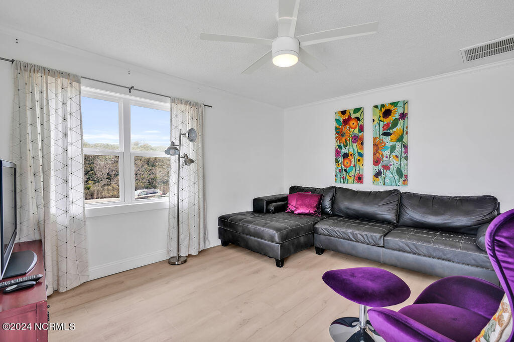 5203 E Pelican Drive