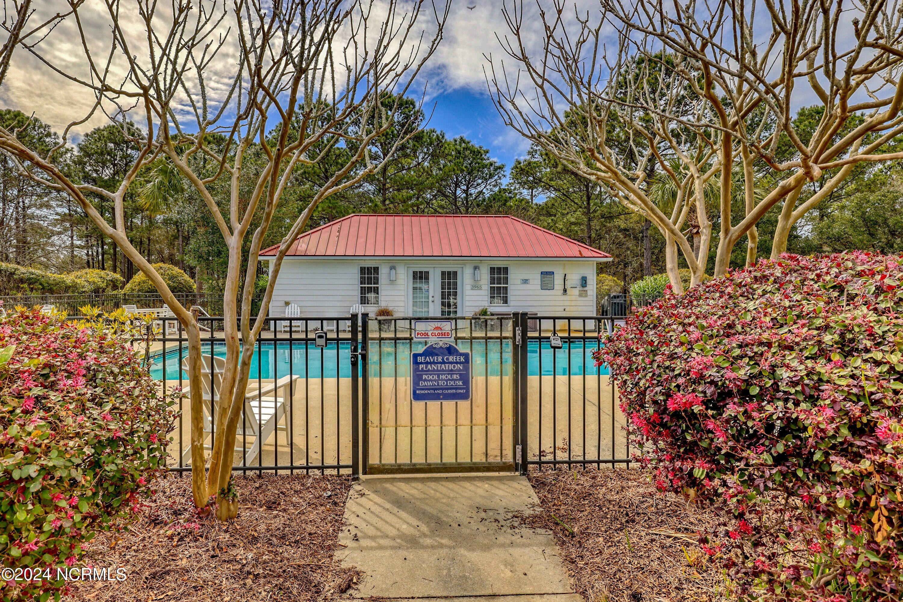 3395 60&61 Turnbuckle Lane SE