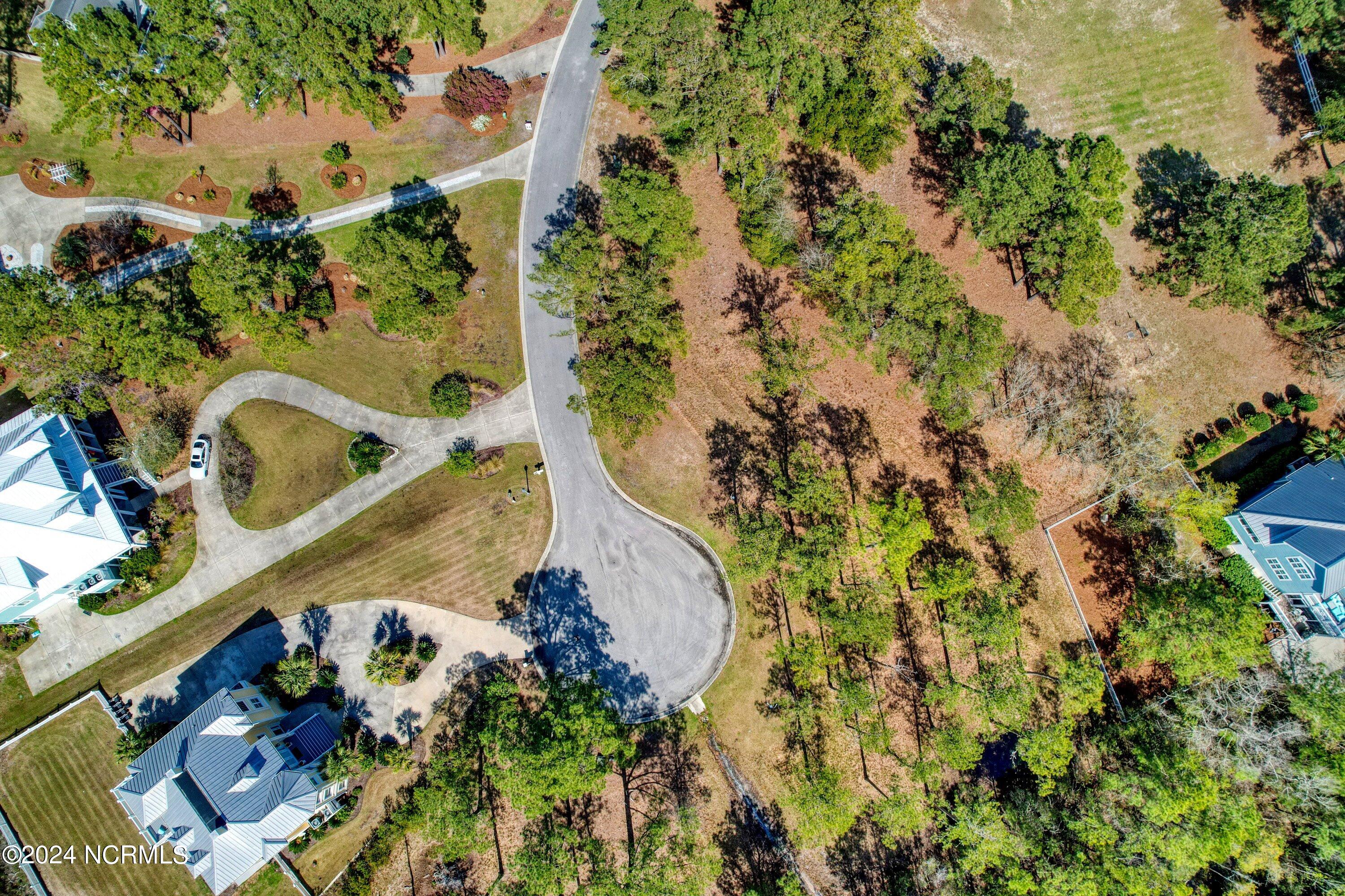 3395 60&61 Turnbuckle Lane SE