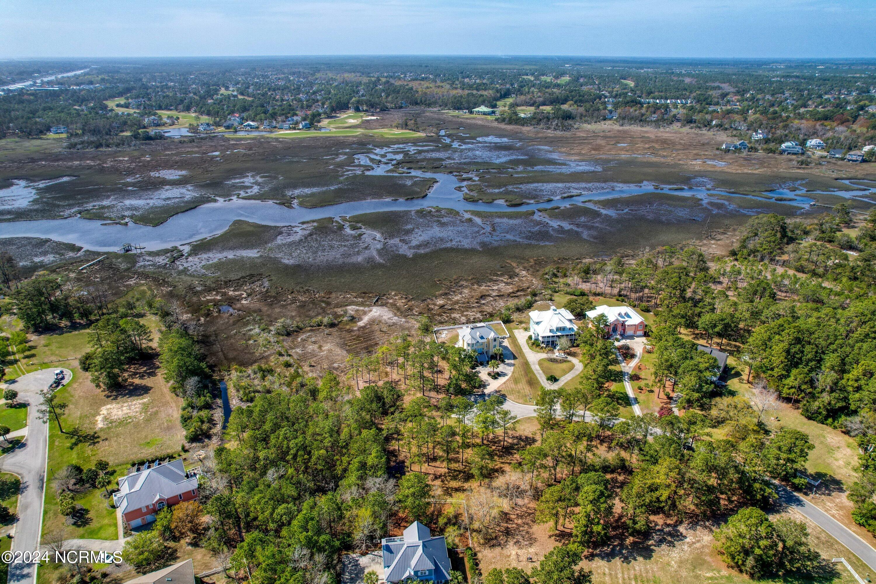 3395 60&61 Turnbuckle Lane SE