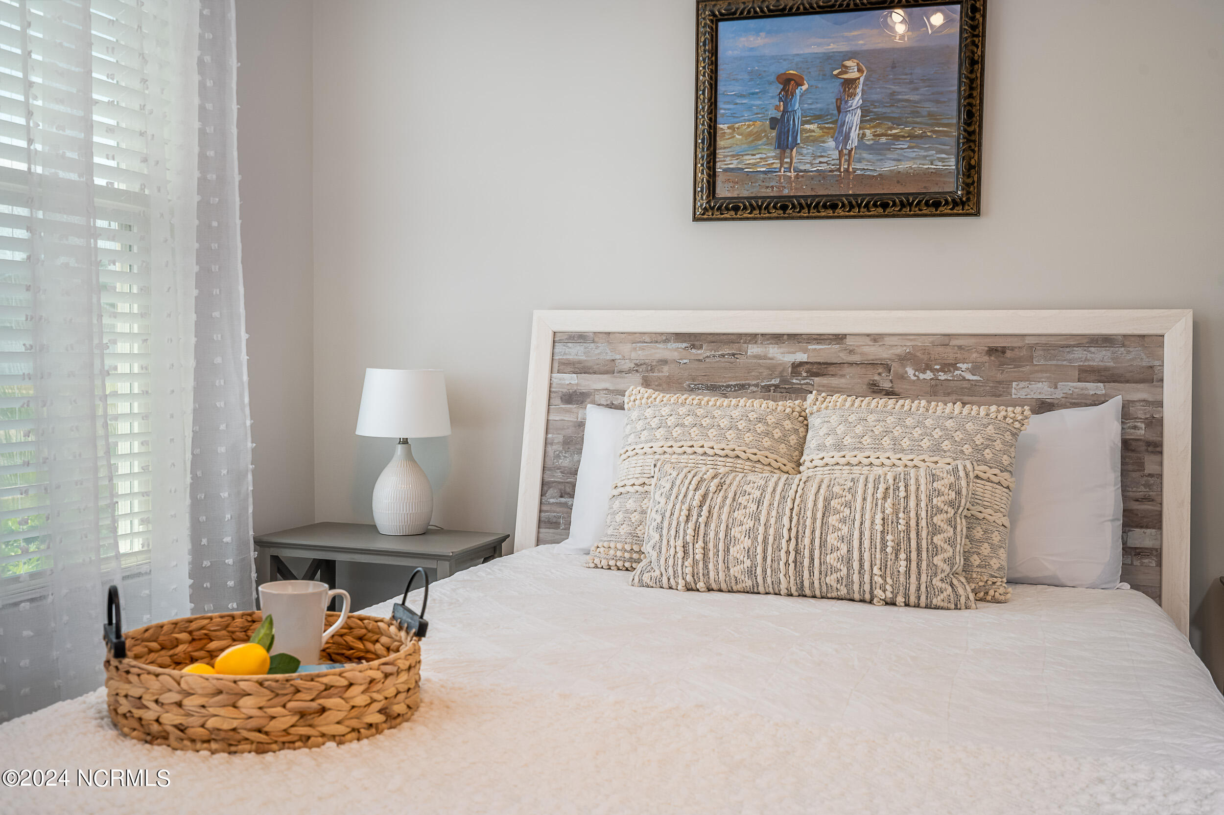 1588 Carmelina Drive SE