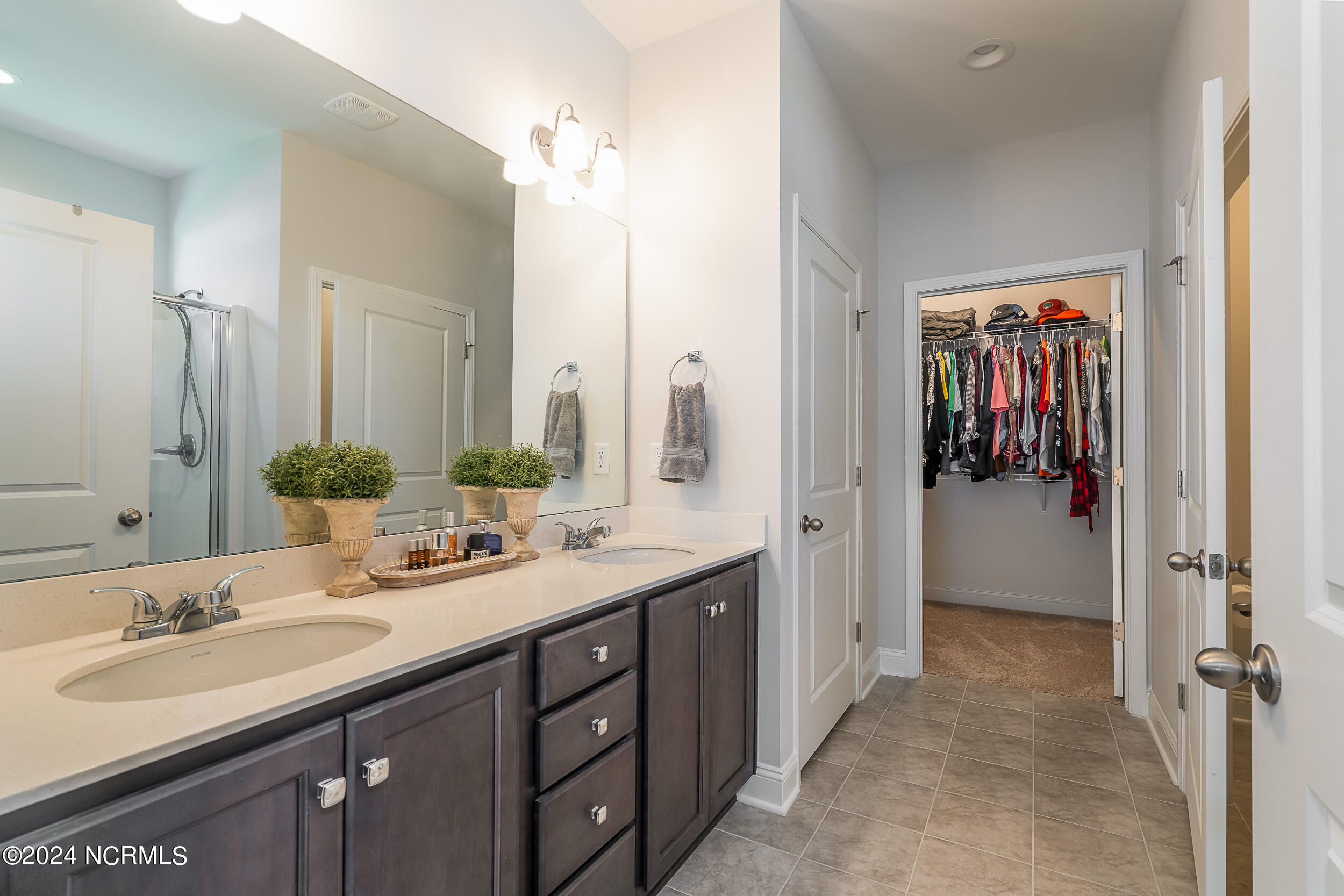 1588 Carmelina Drive SE