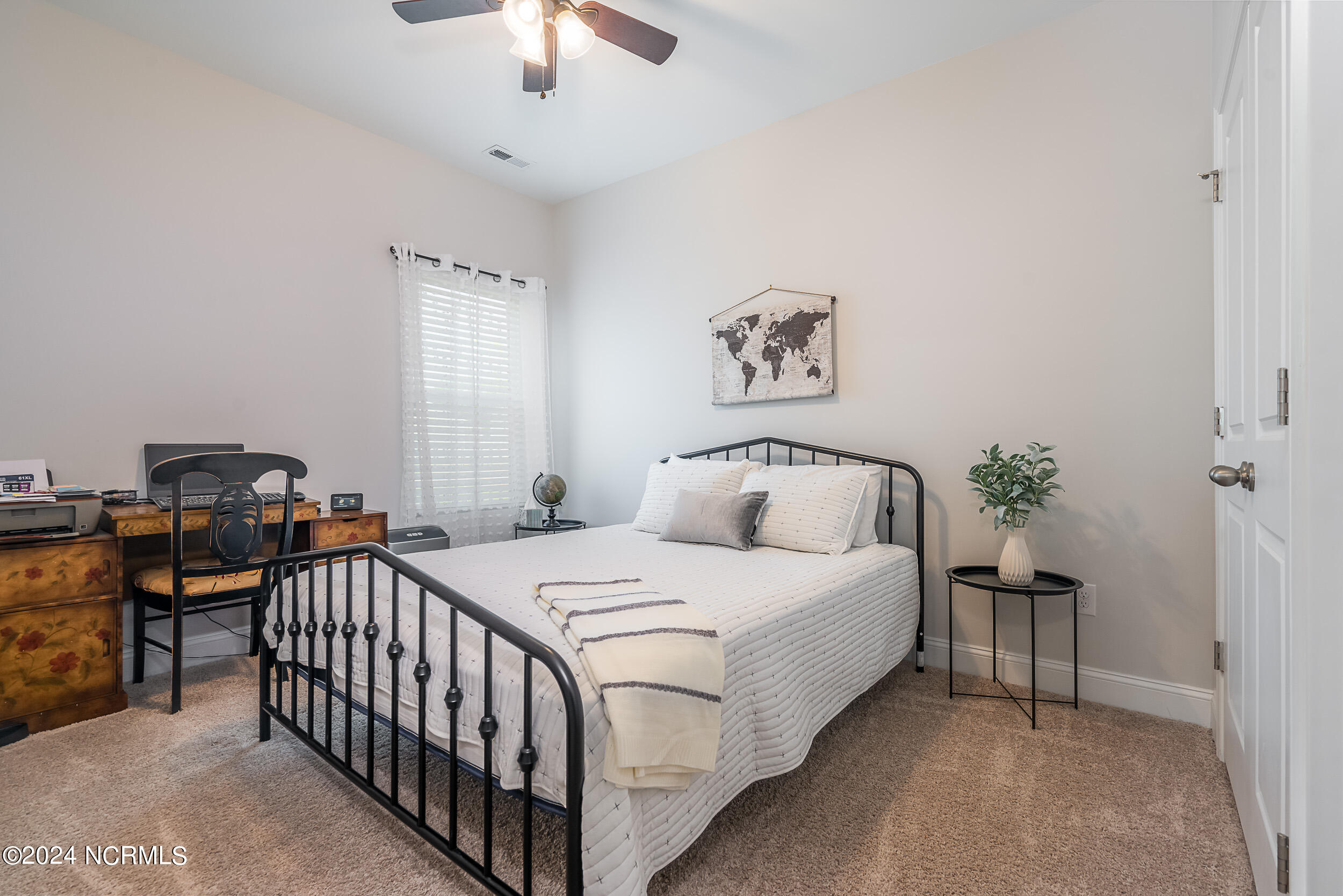 1588 Carmelina Drive SE