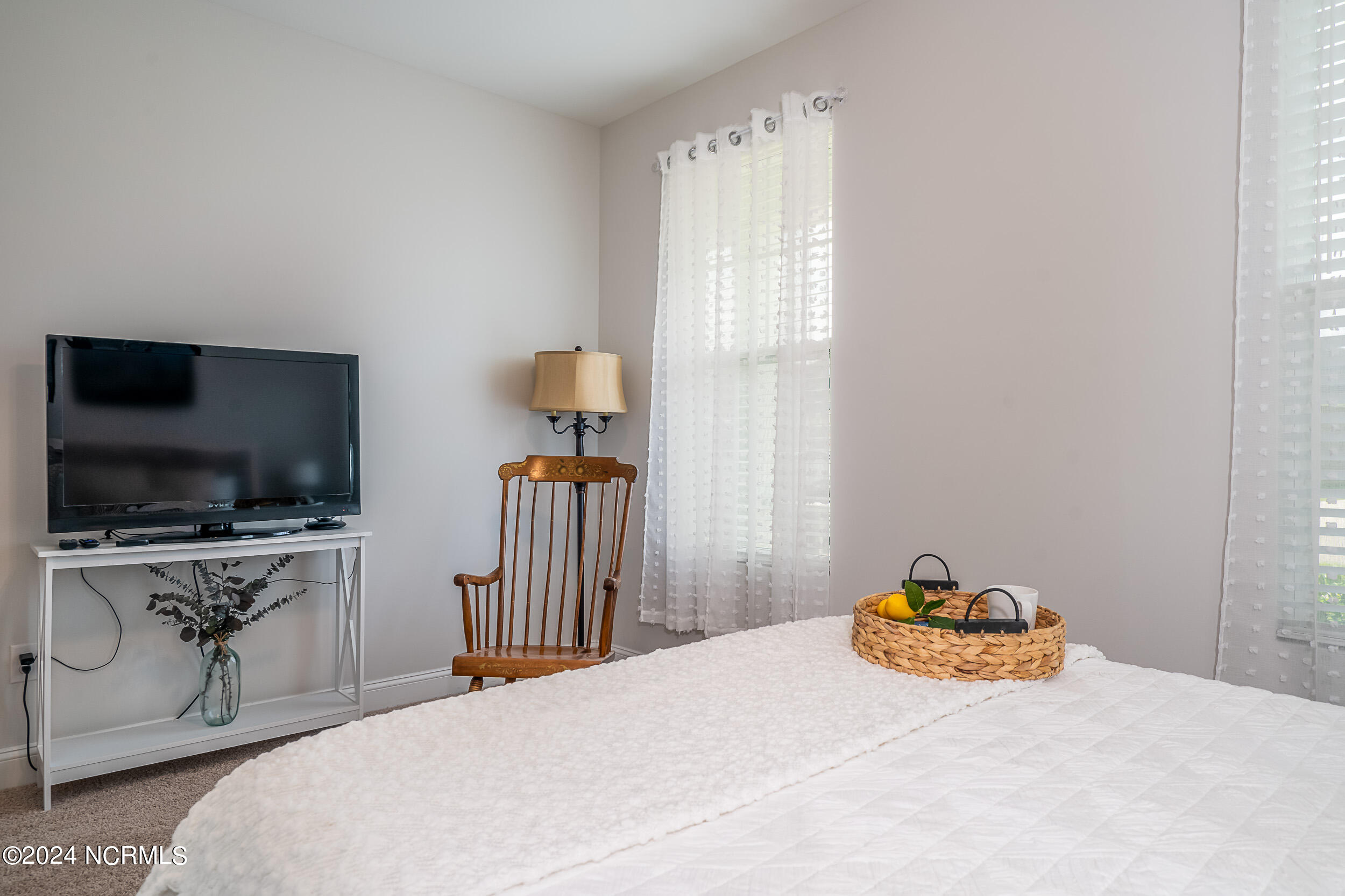 1588 Carmelina Drive SE