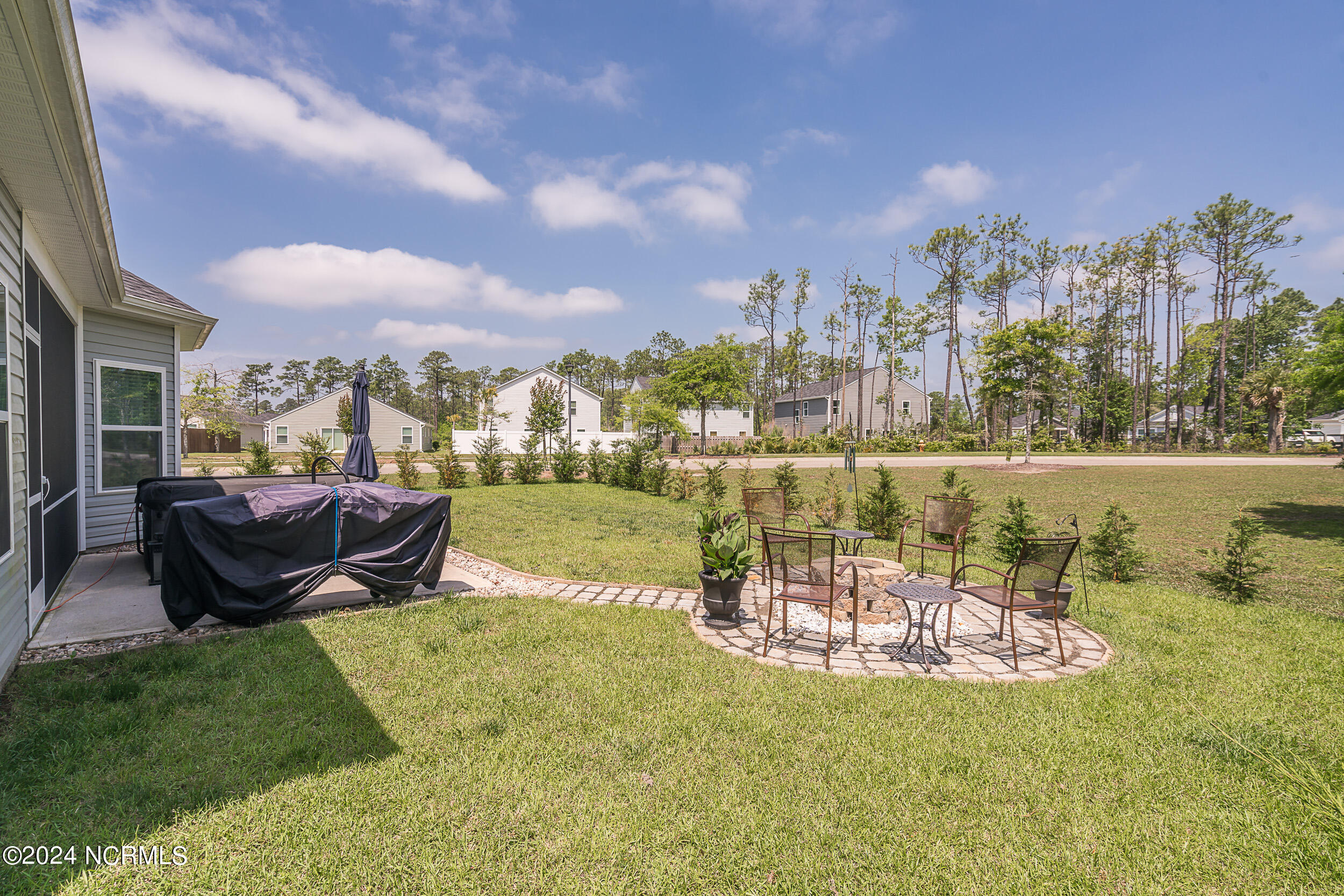 1588 Carmelina Drive SE