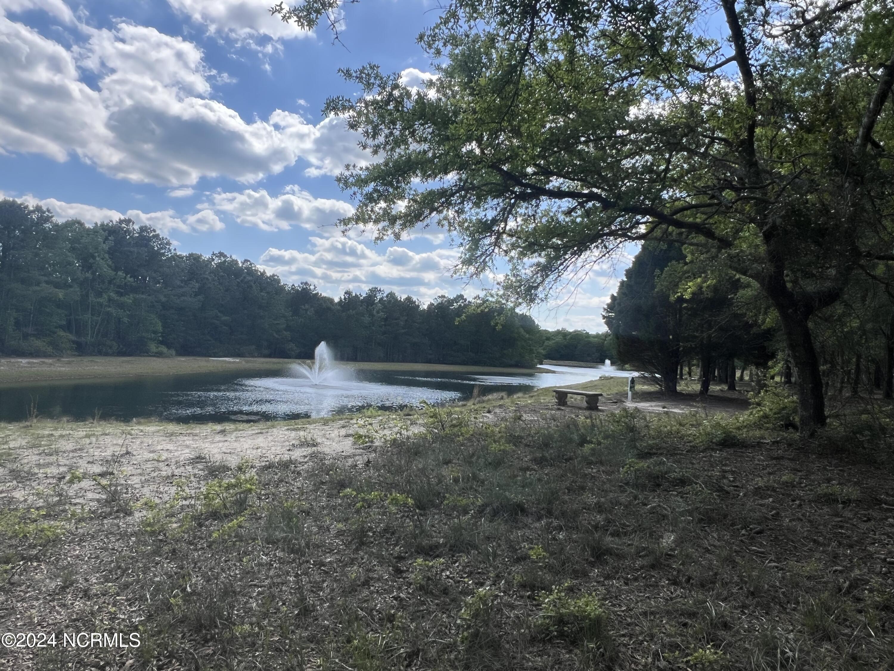 2077 Oyster Harbour Parkway SW