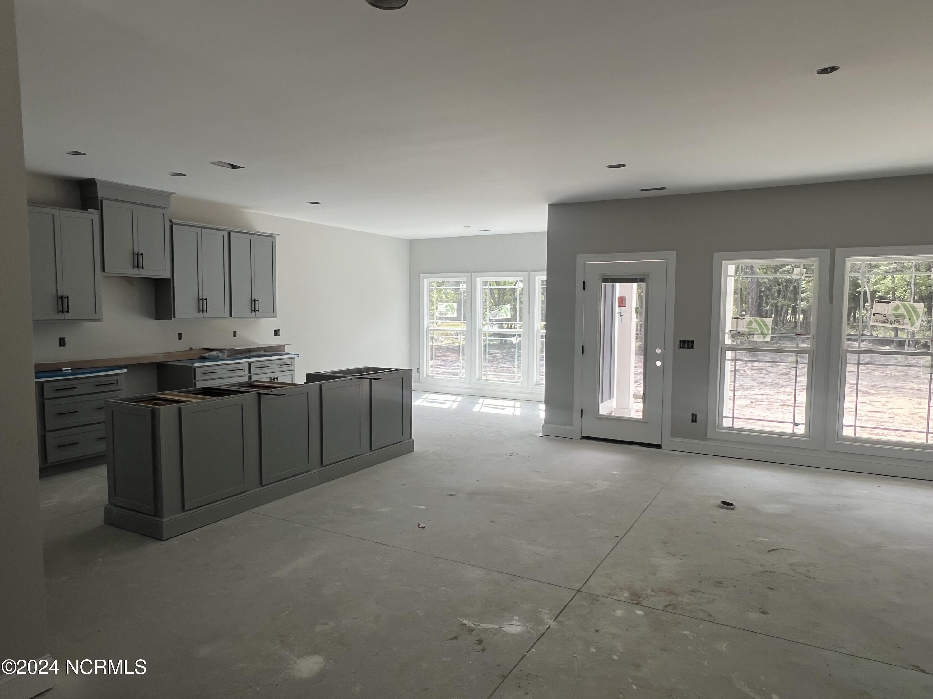 2077 Oyster Harbour Parkway SW