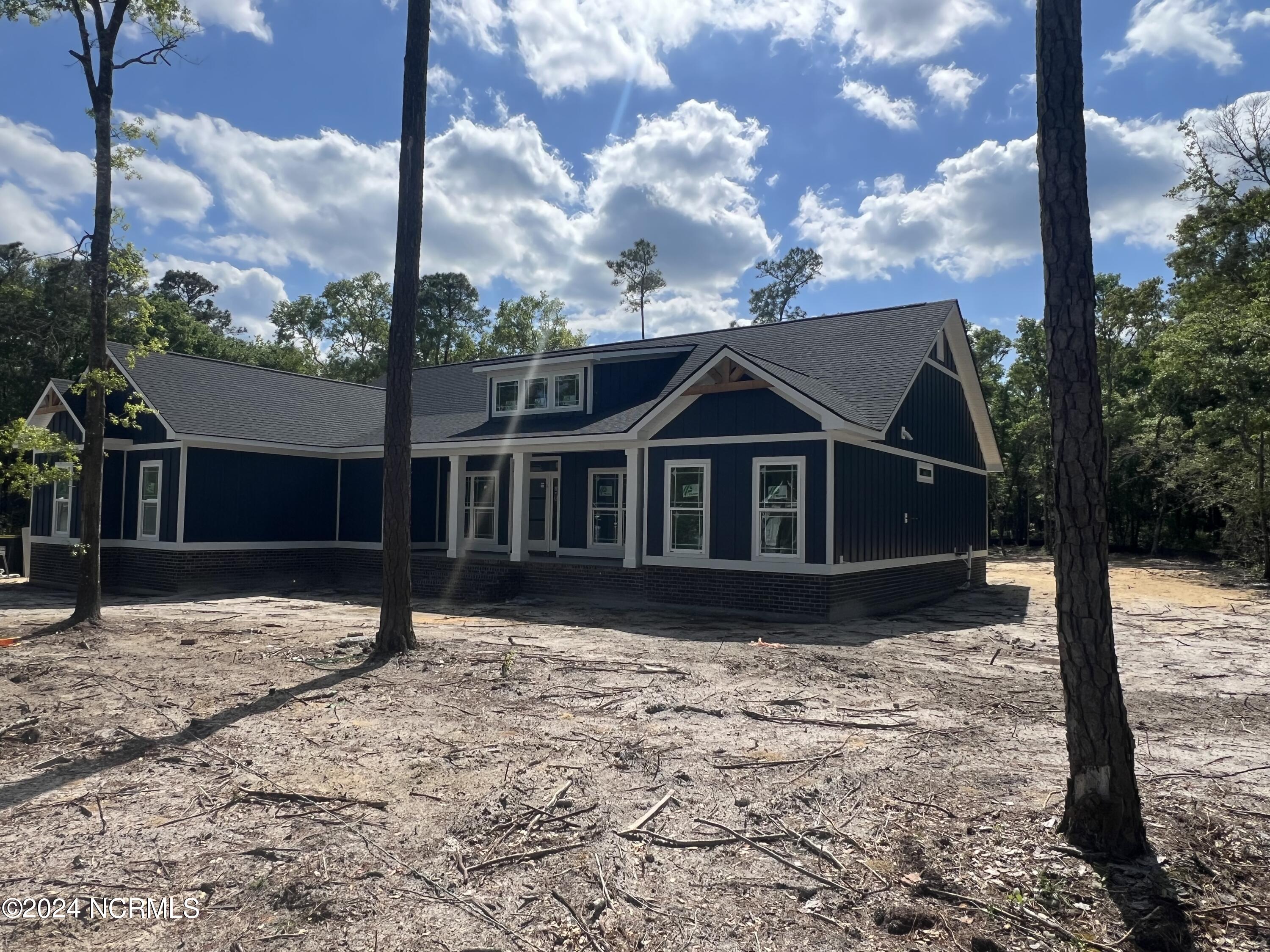 2077 Oyster Harbour Parkway SW