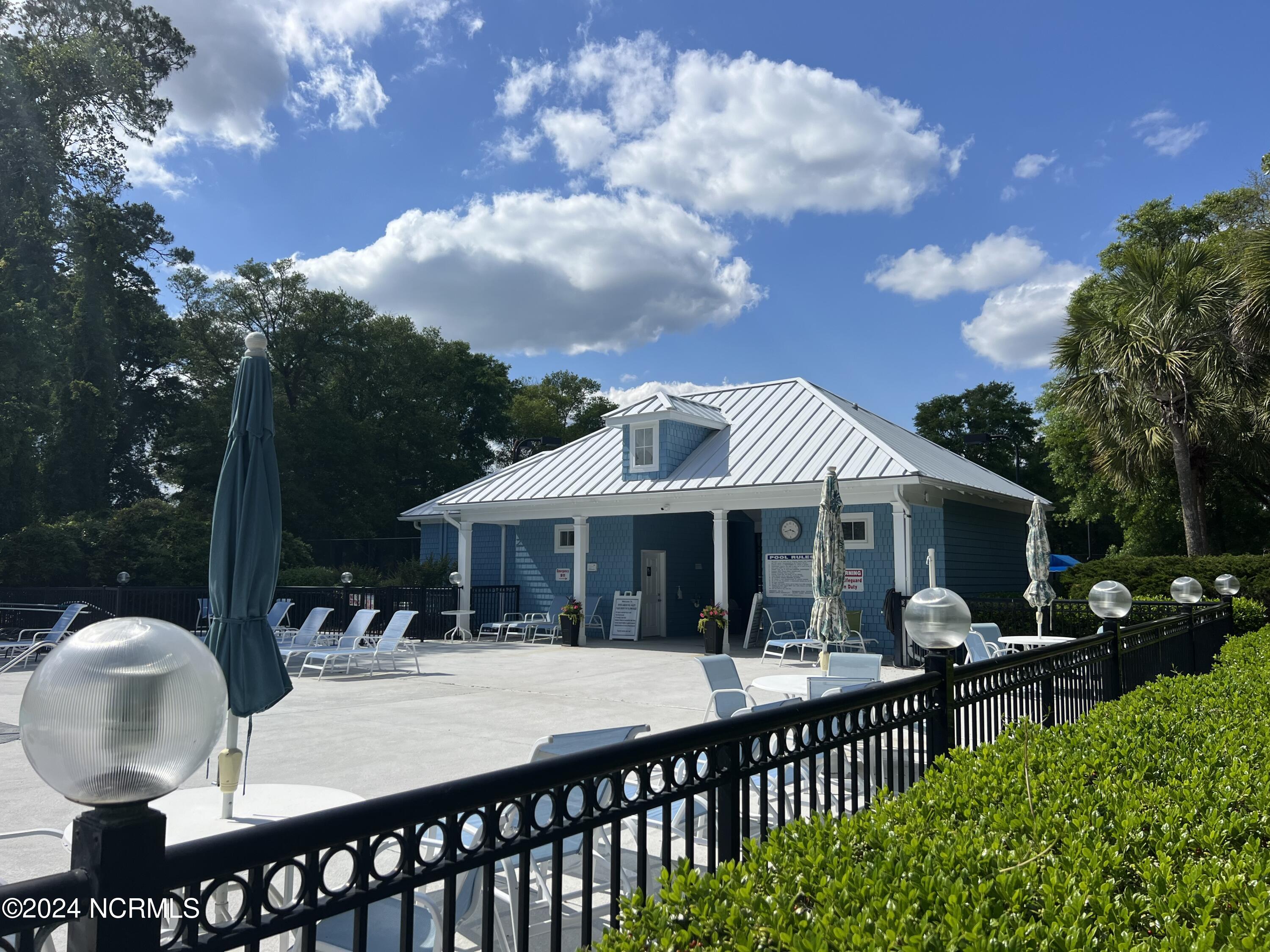 2077 Oyster Harbour Parkway SW