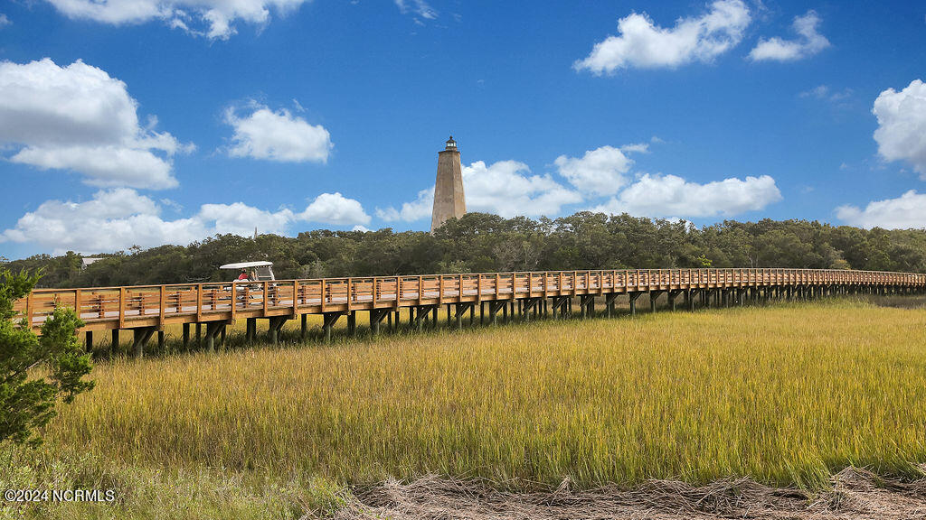 14-A Fort Holmes Trail