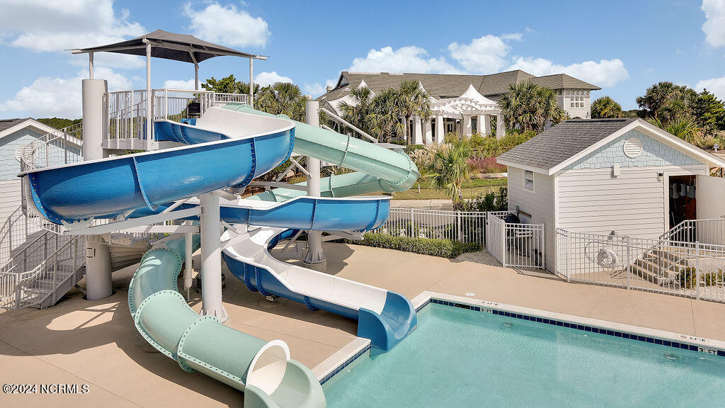 14-A Fort Holmes Trail