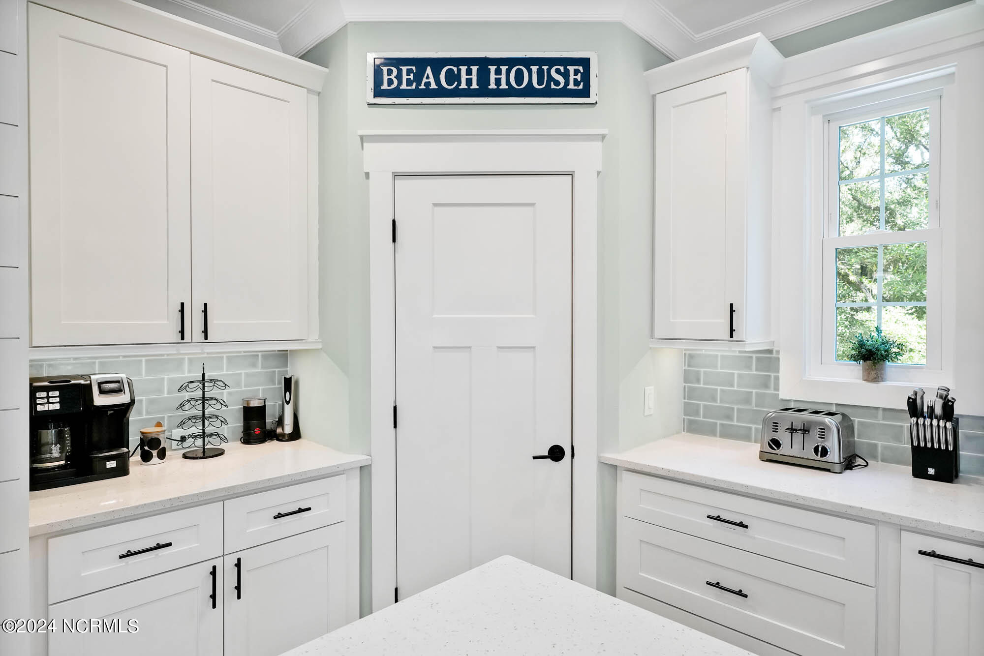 14-A Fort Holmes Trail