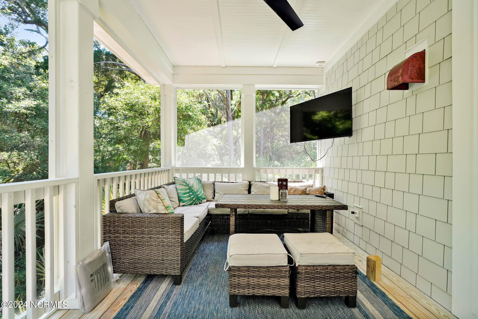 14-A Fort Holmes Trail