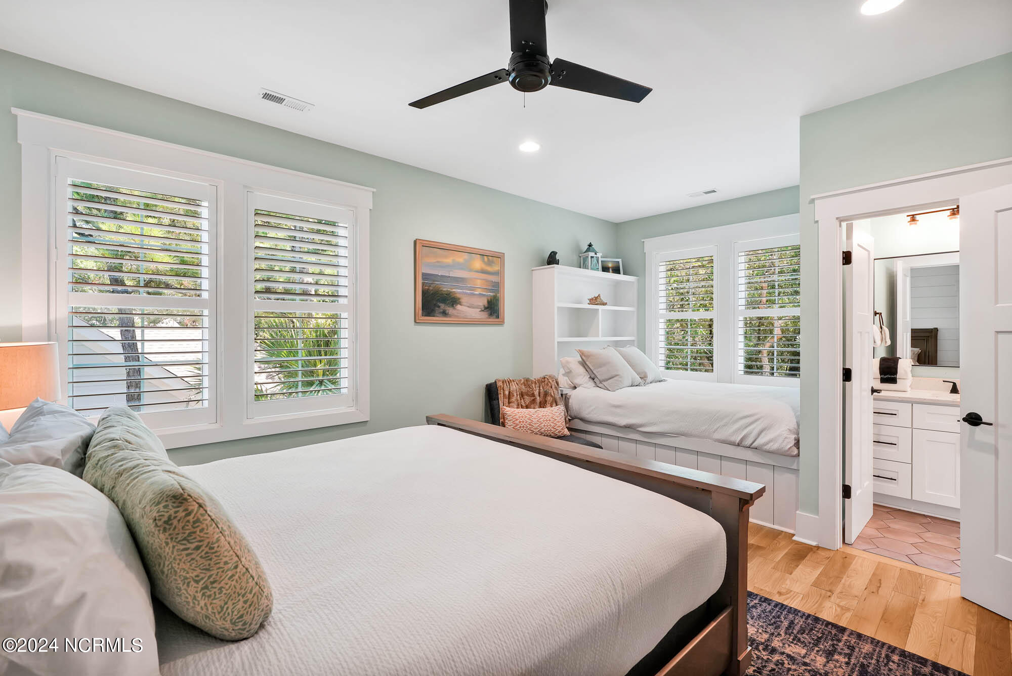 14-A Fort Holmes Trail