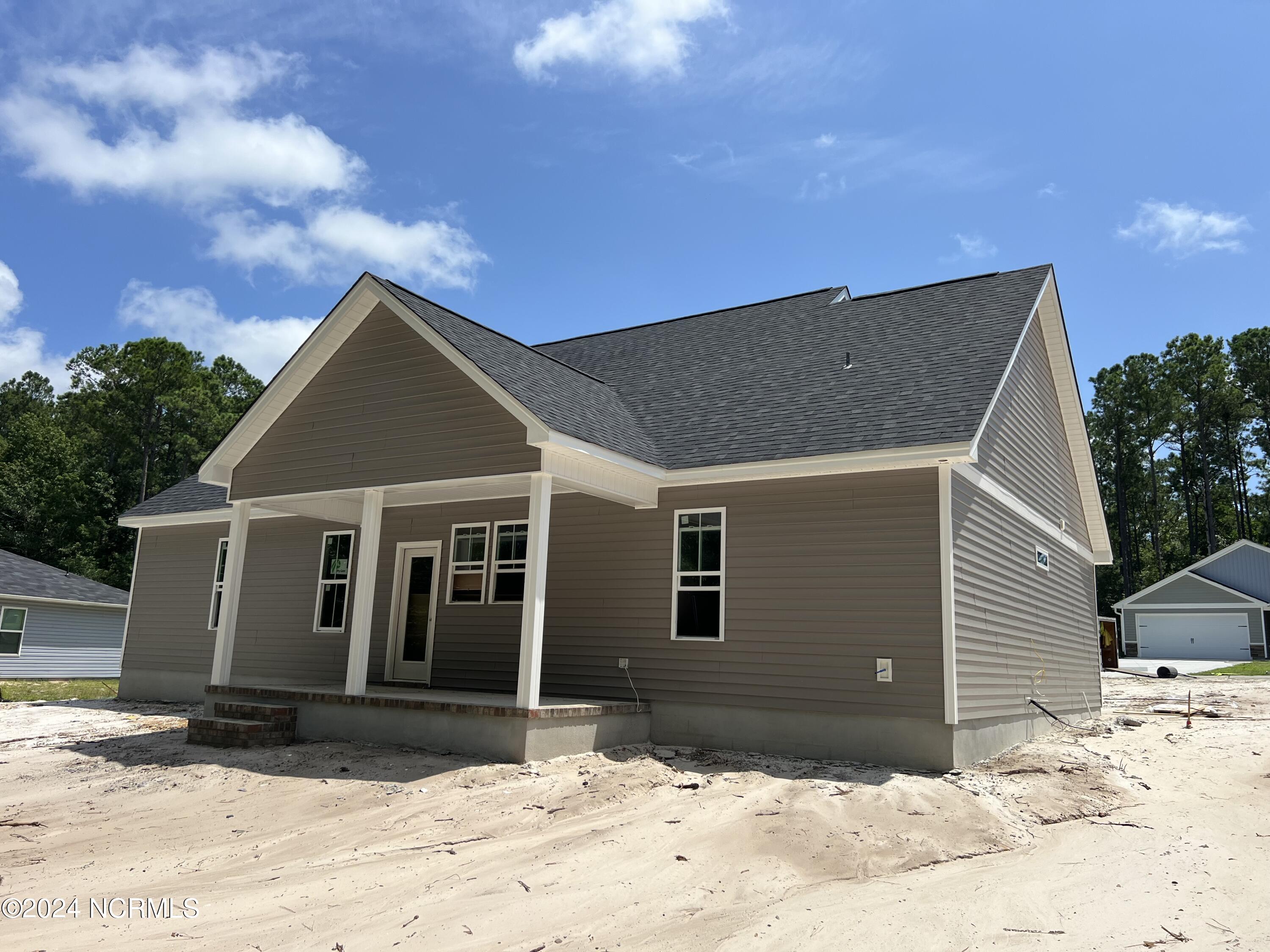 757 Pantego Boulevard SE