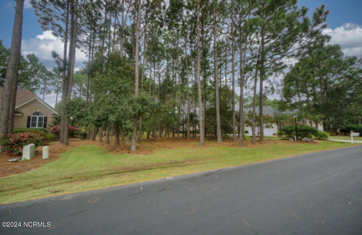 3739 Players Club Dr