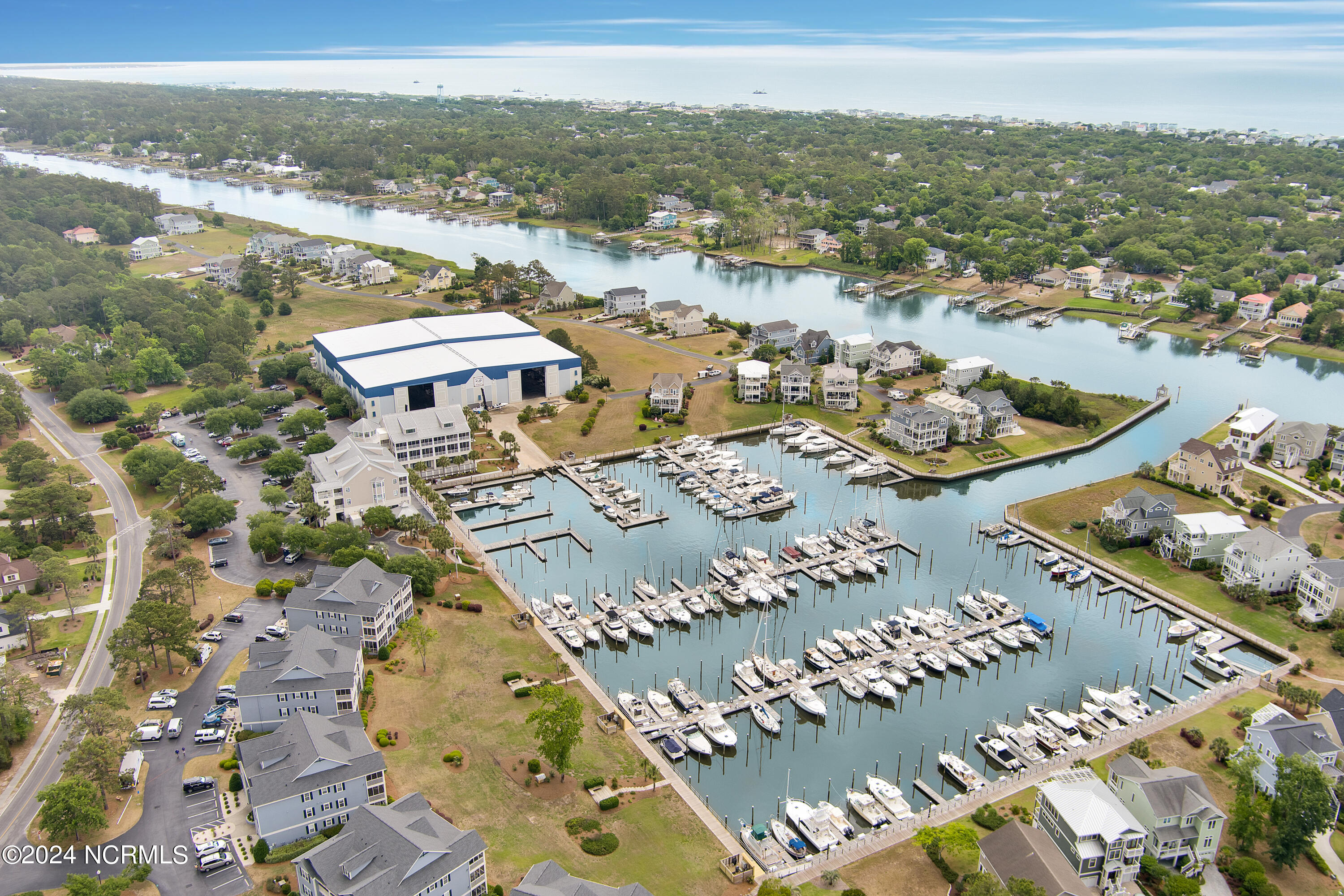 3739 Players Club Dr