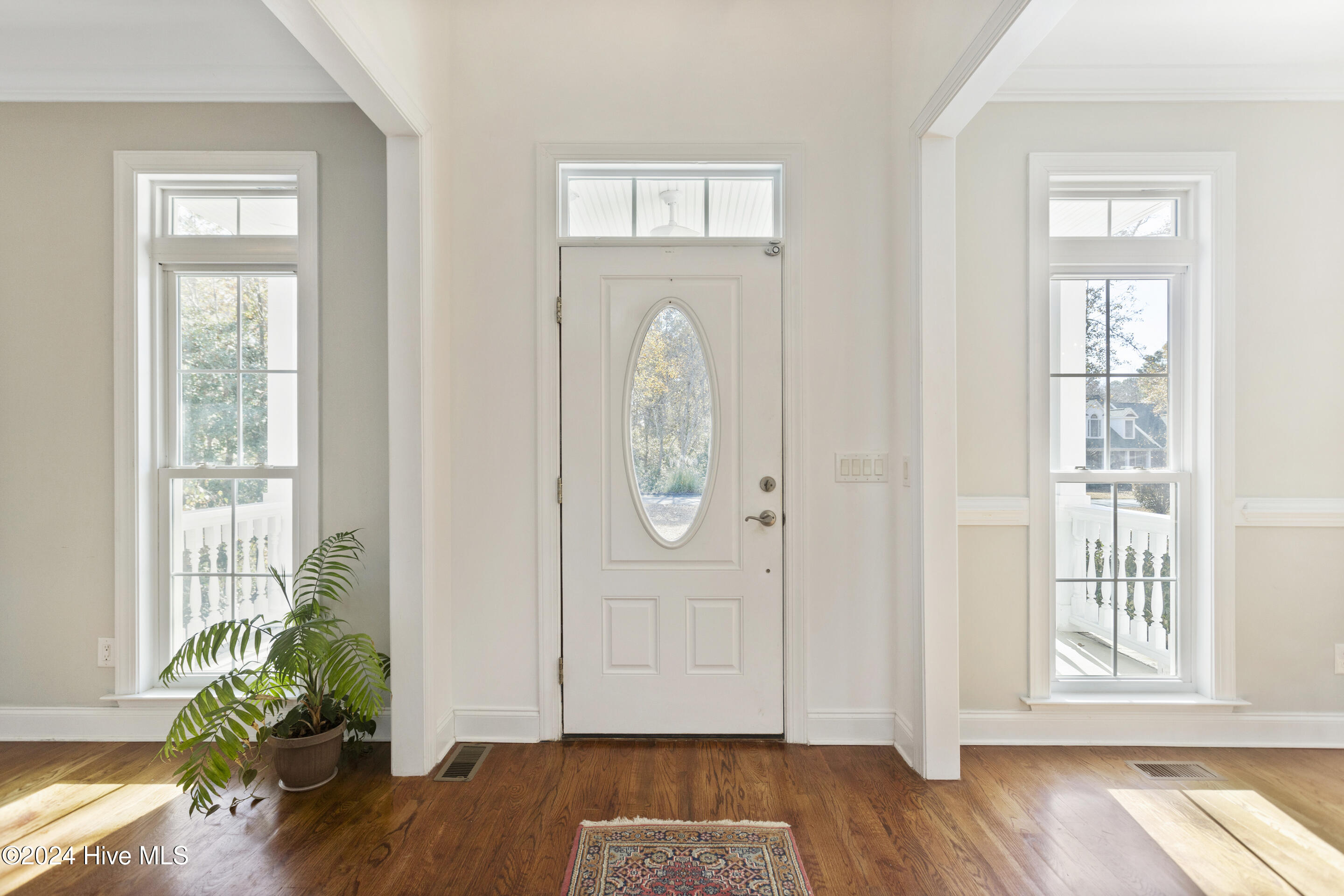 577 Riverwood Drive SE